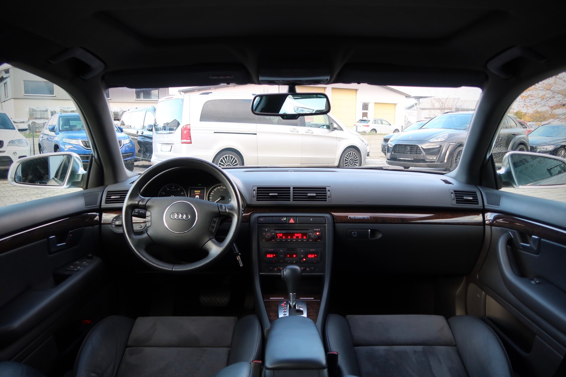 Audi S4 Avant 4.2 quattro#BOSE#TEMP#SOLAR/SCHIEB#RECARO# – Bild 11
