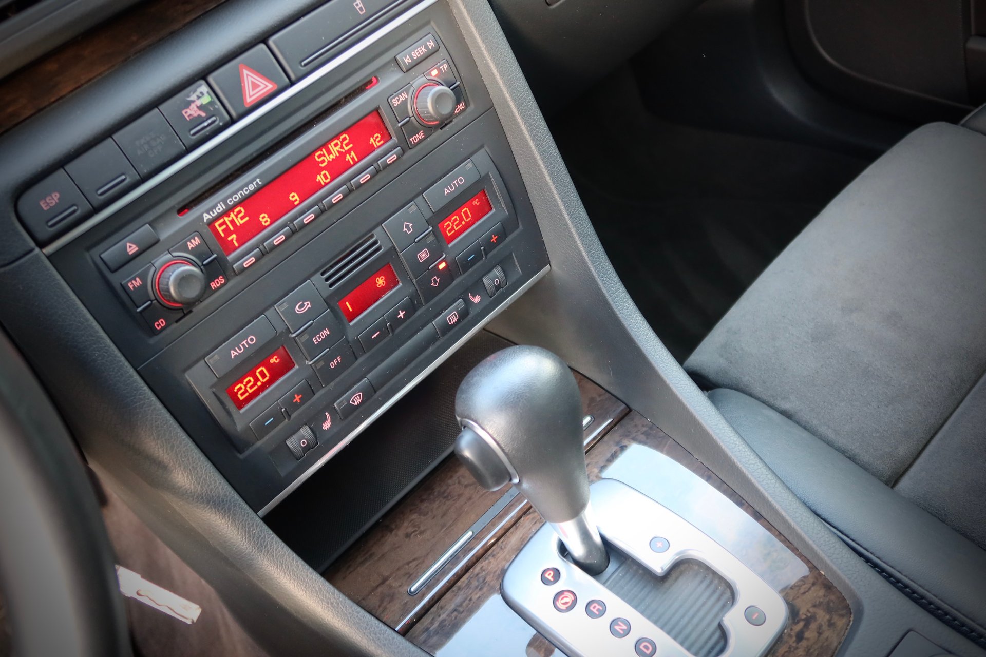 Audi S4 Avant 4.2 quattro#BOSE#TEMP#SOLAR/SCHIEB#RECARO# – Bild 17