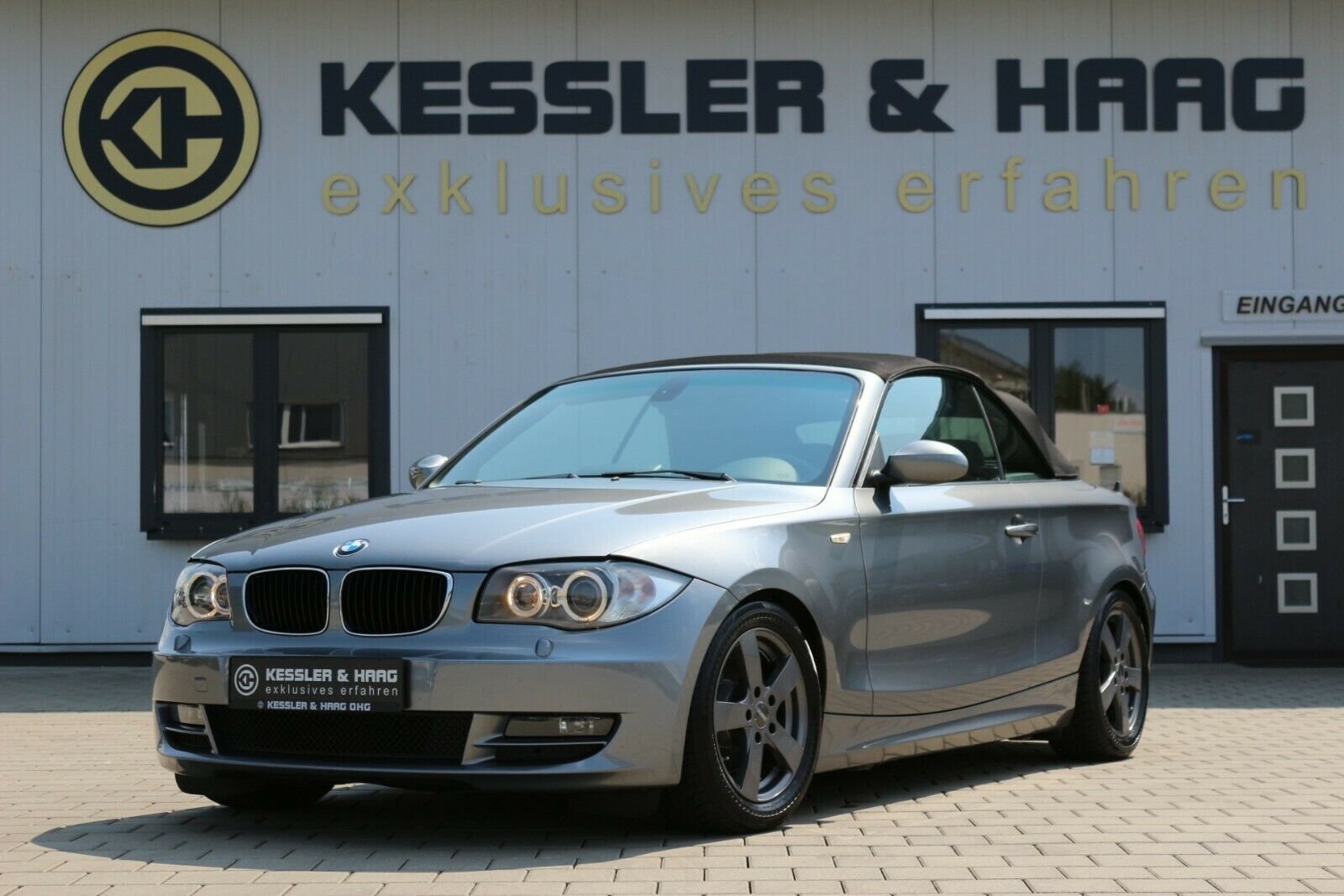 BMW 120 i Xenon Leder+2HD+TÜV+Service NEU