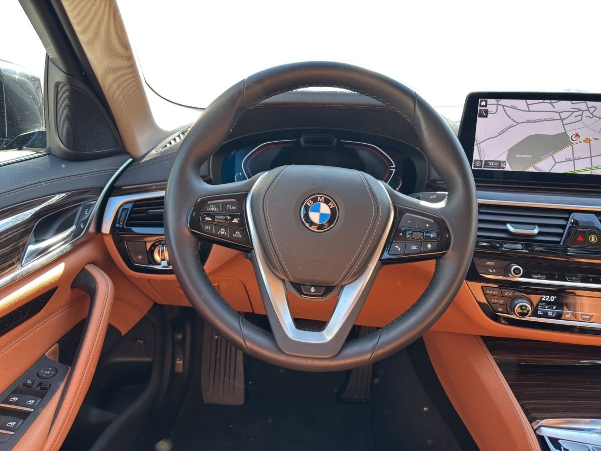 BMW 540i xDrive Limousine Luxury Line TOP AUSSTATTUN – Bild 7