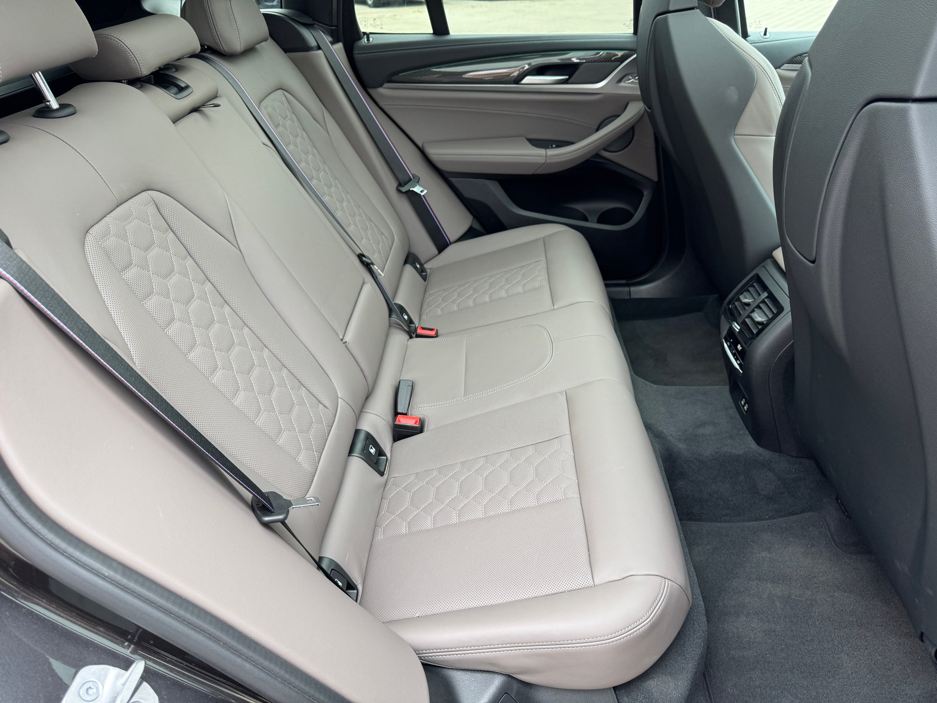 BMW X3 M Competition/ Laser/Pano/Sitzklima/1Hand – Bild 27