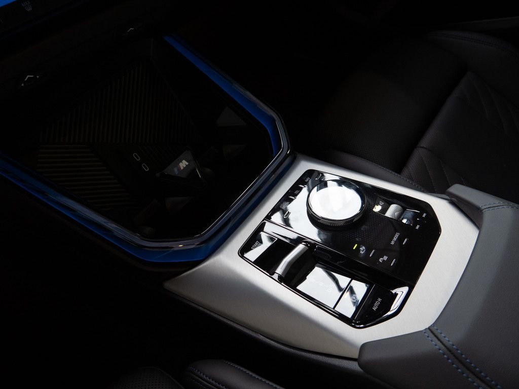 BMW X3 20d xDrive M-Sport H/K NAVI AHK LED PANO 360° – Bild 17