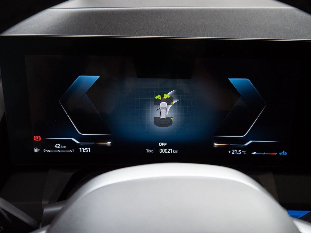 BMW X3 20d xDrive M-Sport H/K NAVI AHK LED PANO 360° – Bild 20