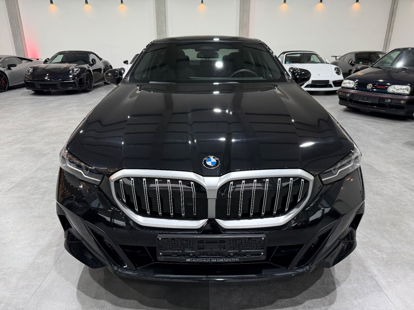 BMW 520 i M Sport*Pano*Carbon*H&K*4SHZ*HUD*360°* – Bild 2