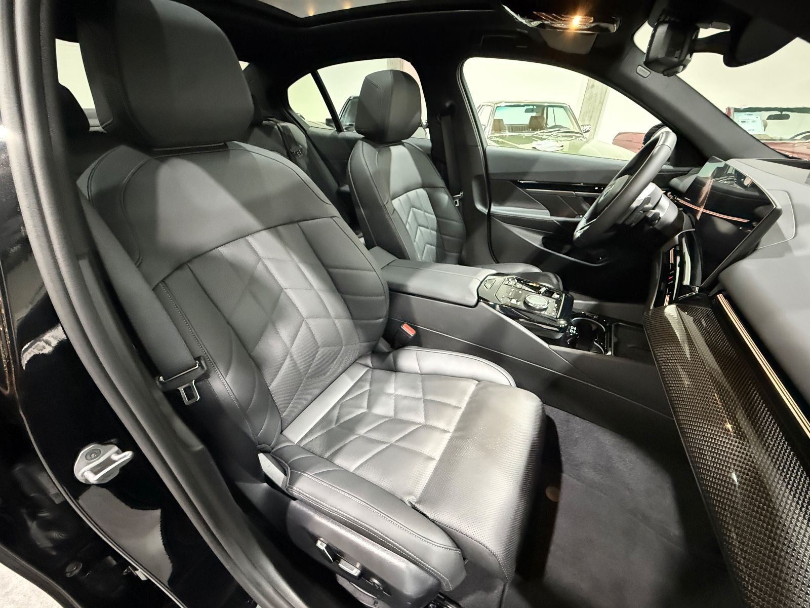 BMW 520 i M Sport*Pano*Carbon*H&K*4SHZ*HUD*360°* – Bild 16