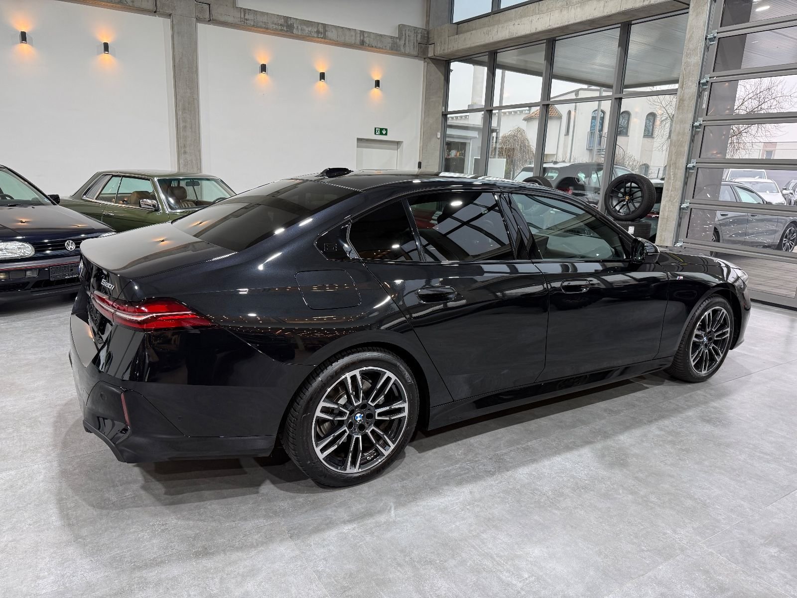 BMW 520 i M Sport*Pano*Carbon*H&K*4SHZ*HUD*360°* – Bild 6