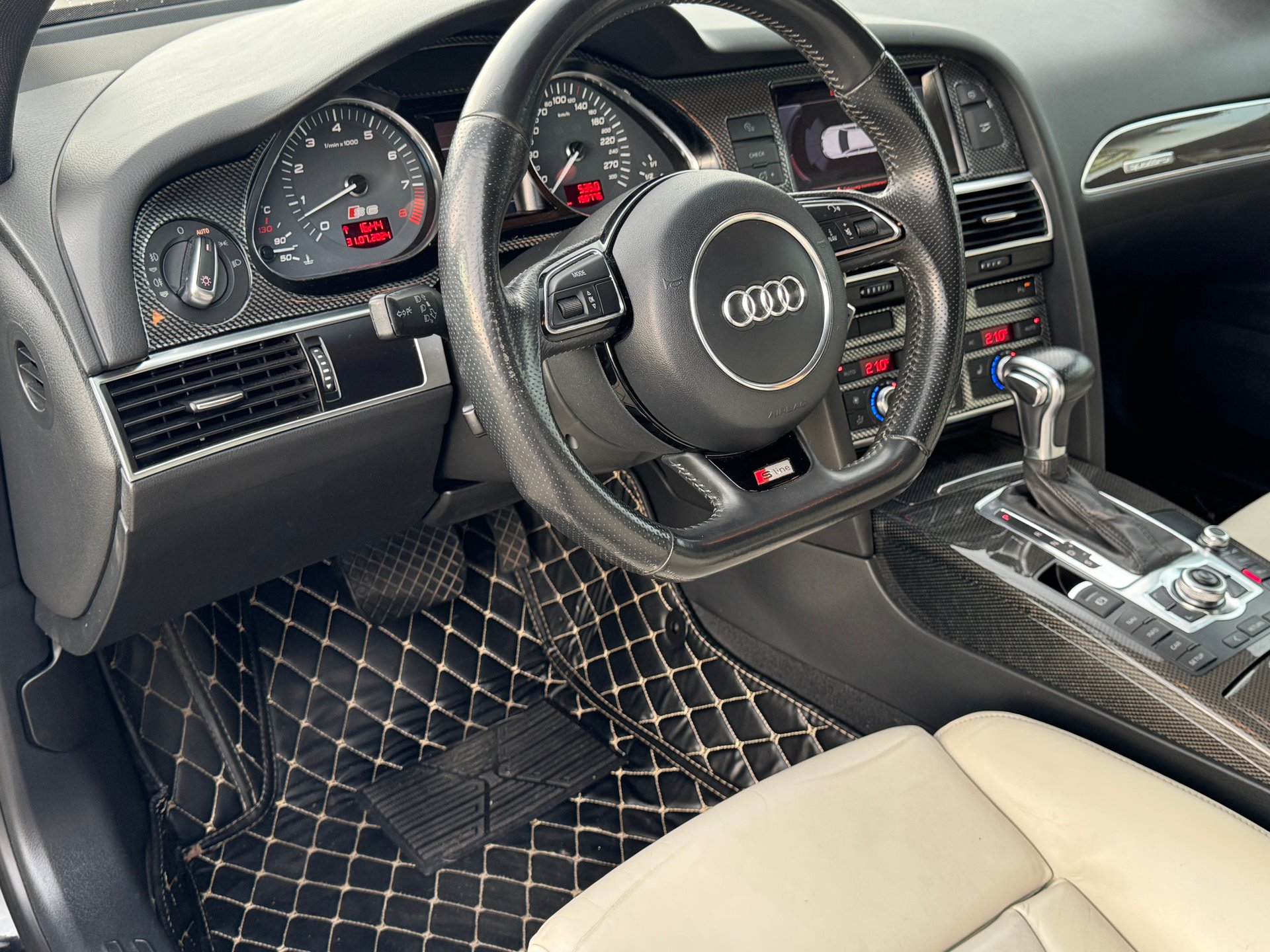 Audi S6 Avant 5.2 FSI /GARANTIE/SoftClos/Bose/MTM – Bild 15