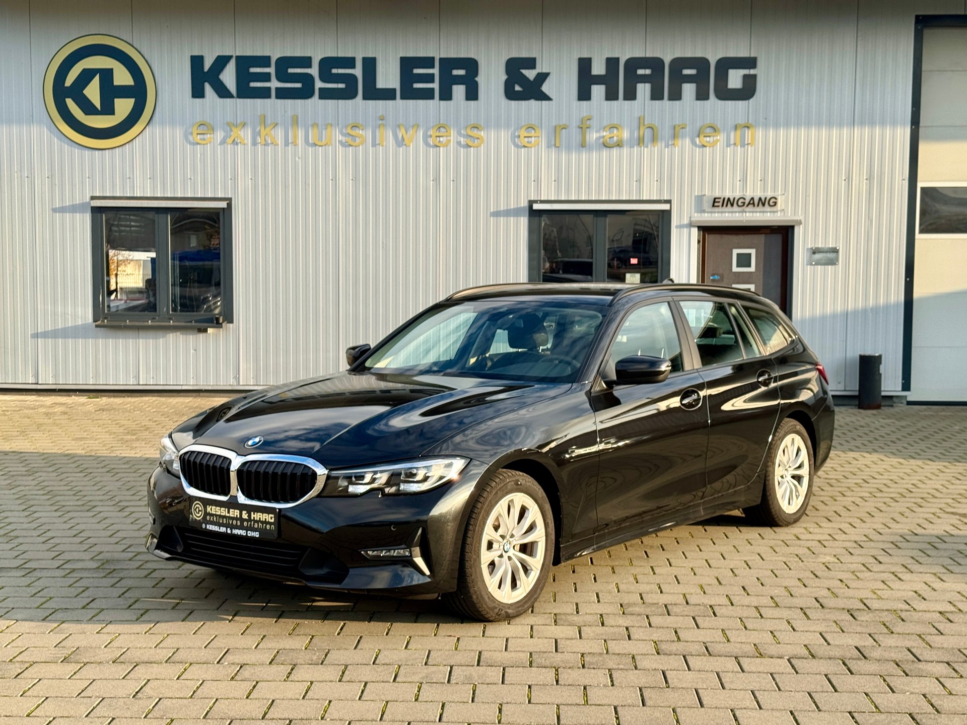BMW 320 d xDrive Advantage /DAB/PDC/NAVI/SHZ/1Hnd