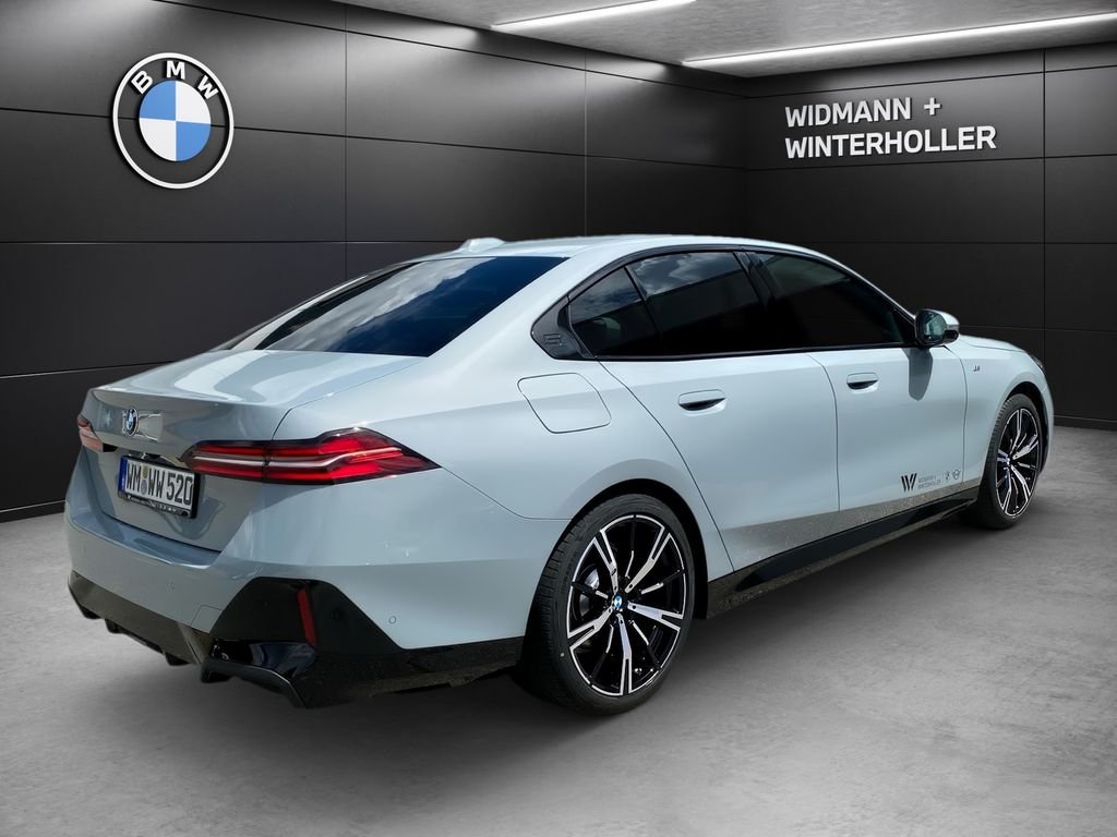 2024 BMW 520 d xDrive M Sport – Bild 13