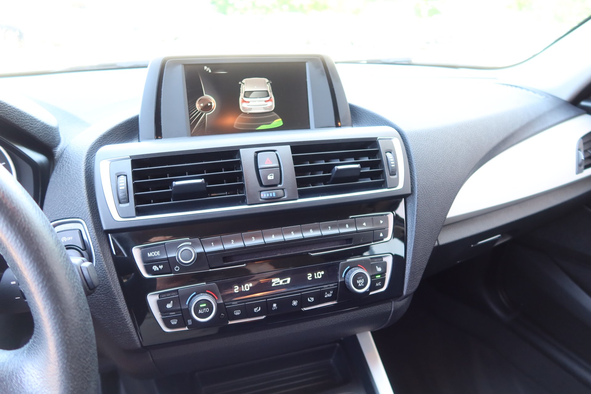 BMW 118 i Advantage#LED#PDC#STIZH#2HD#GARANTIE – Bild 16