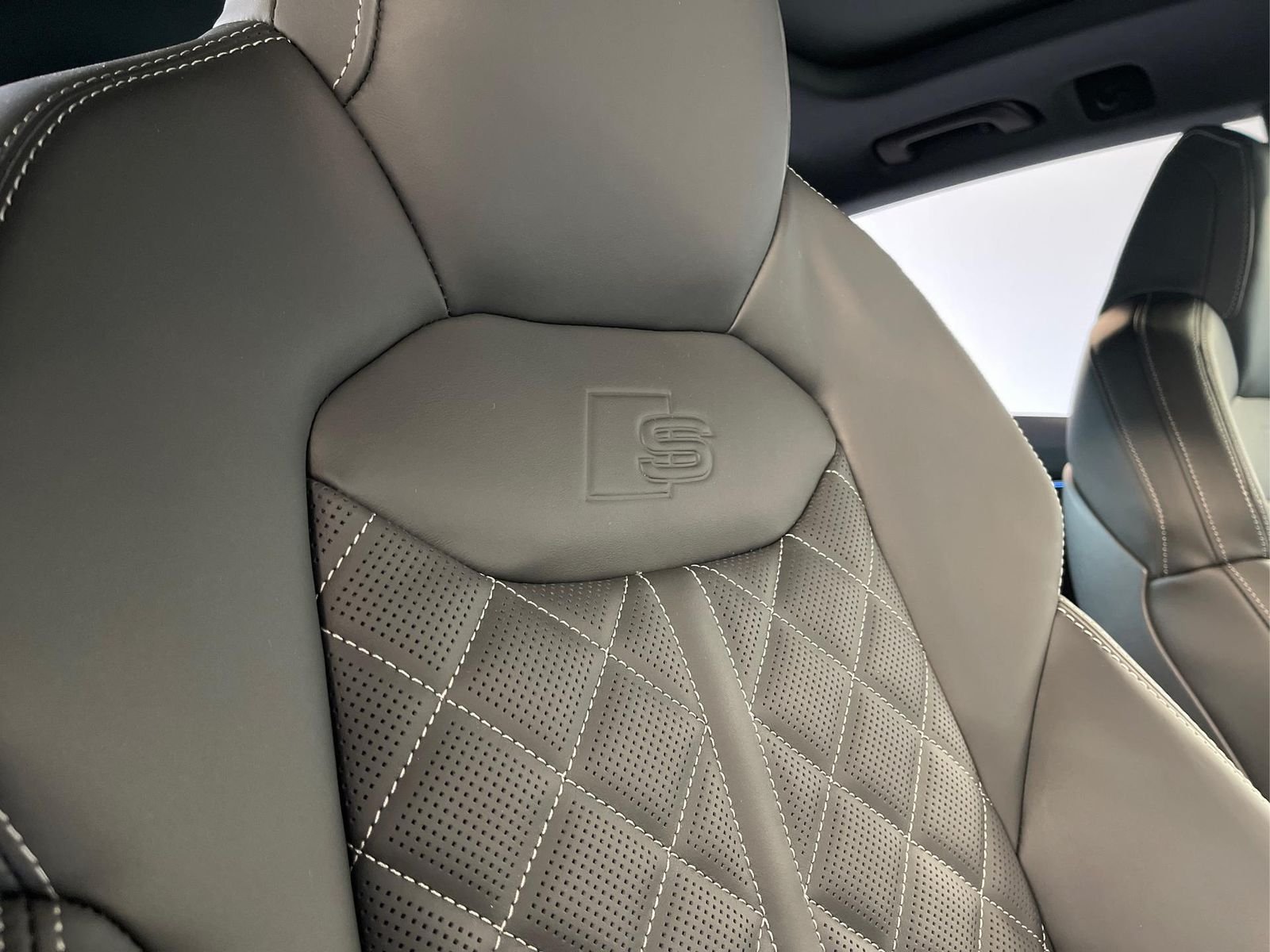 Audi Q8 50 TDI quattro S line Alu23+Raute+Massage+... – Bild 19