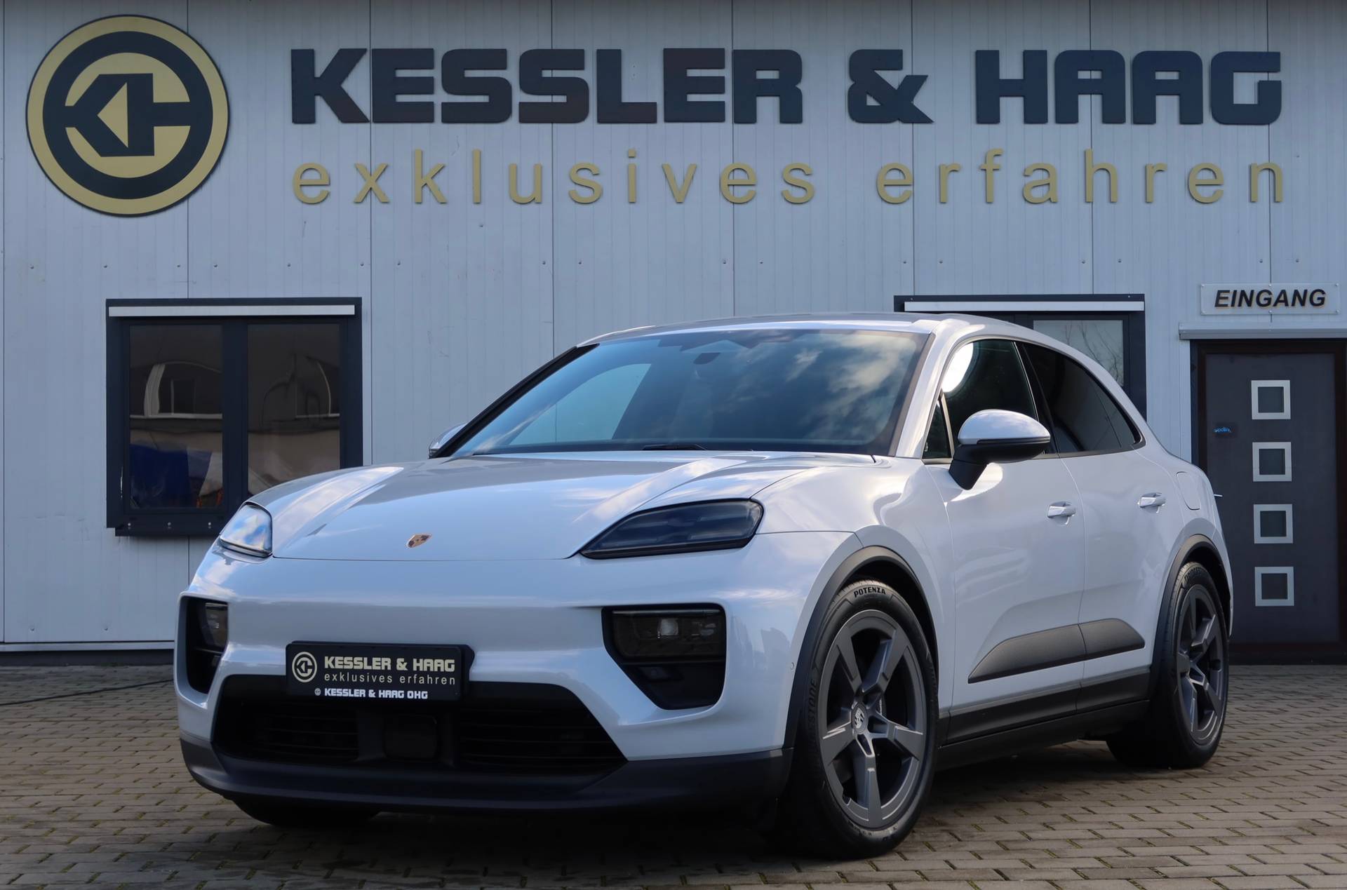 Porsche Macan Used vehicle for sale