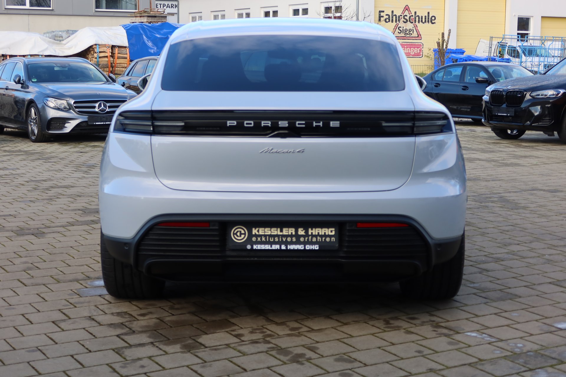 Porsche Macan 4#LUFT#Privacy#ACC#21ZOLL#LUFT#KEY-GO# – Bild 8