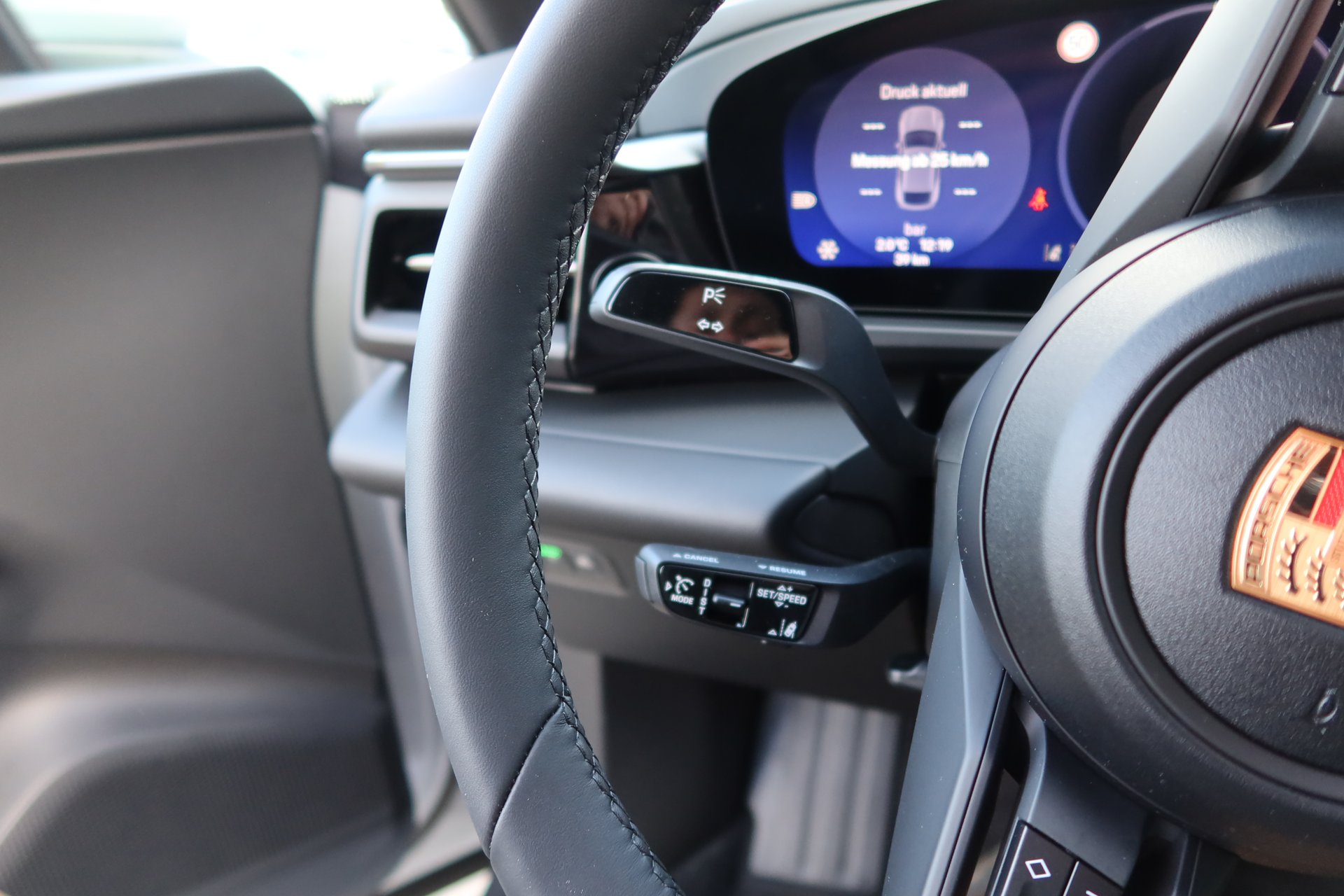 Porsche Macan 4#LUFT#Privacy#ACC#21ZOLL#LUFT#KEY-GO# – Bild 12