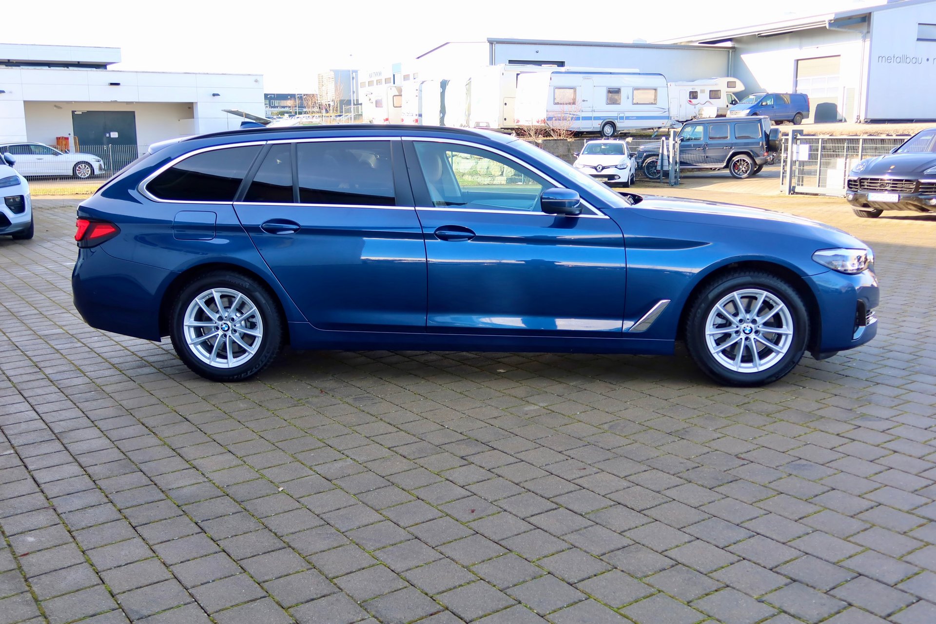 BMW 520d T Aut | HUD | Standhzg | Leder beige | 1.Hd HU neu – Bild 5