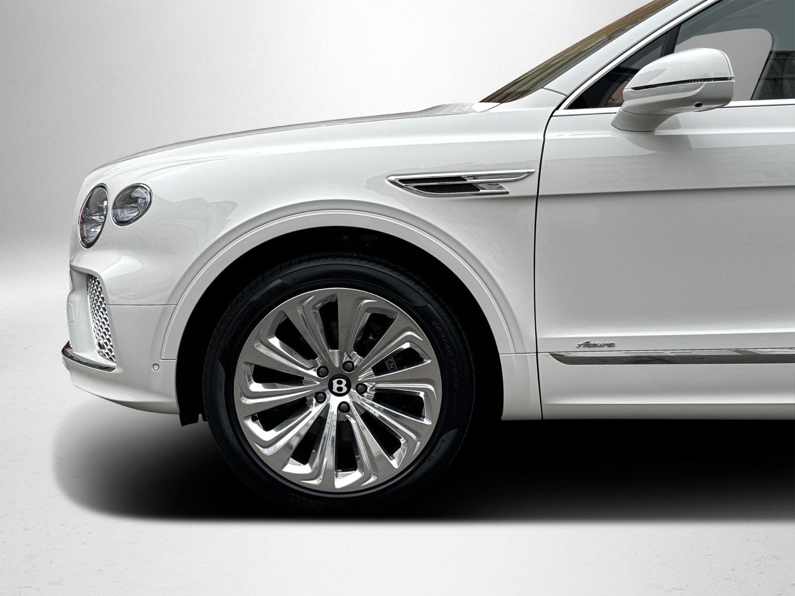 Bentley Bentayga V8 EWB Azure MY 25 – Bild 9