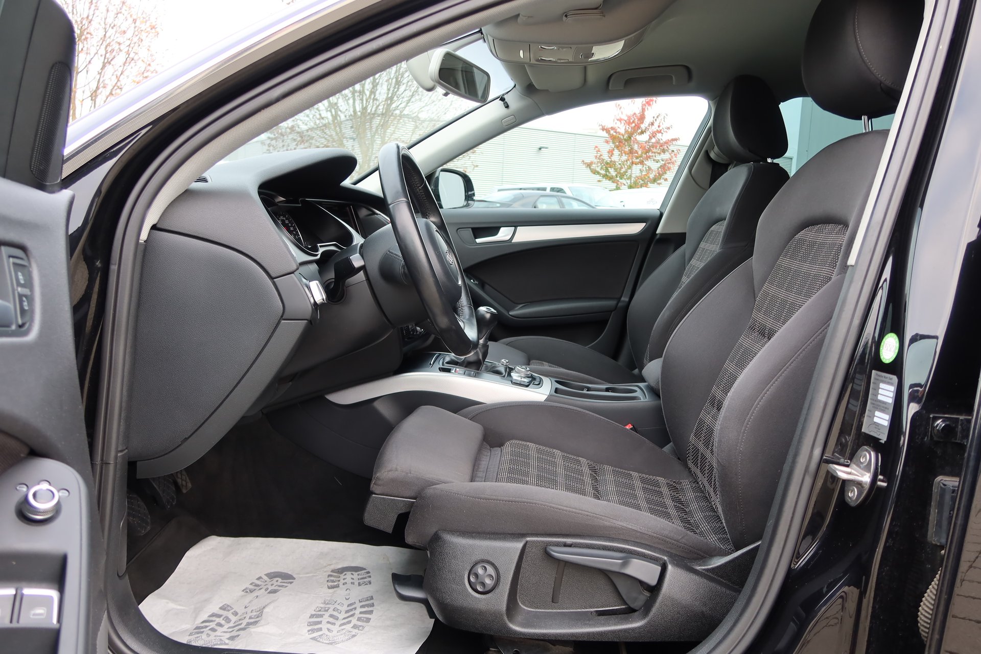 Audi A4 Ambition S-Line SPORT#NAVI##EUR6# !!!HAGEL!!! # – Bild 10