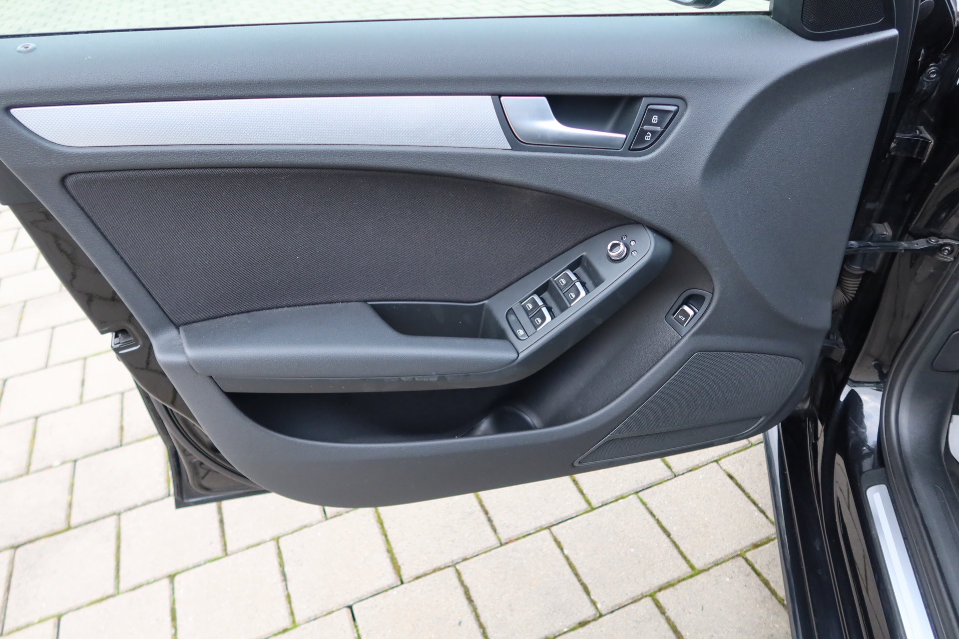 Audi A4 Ambition S-Line SPORT#NAVI##EUR6# !!!HAGEL!!! # – Bild 13