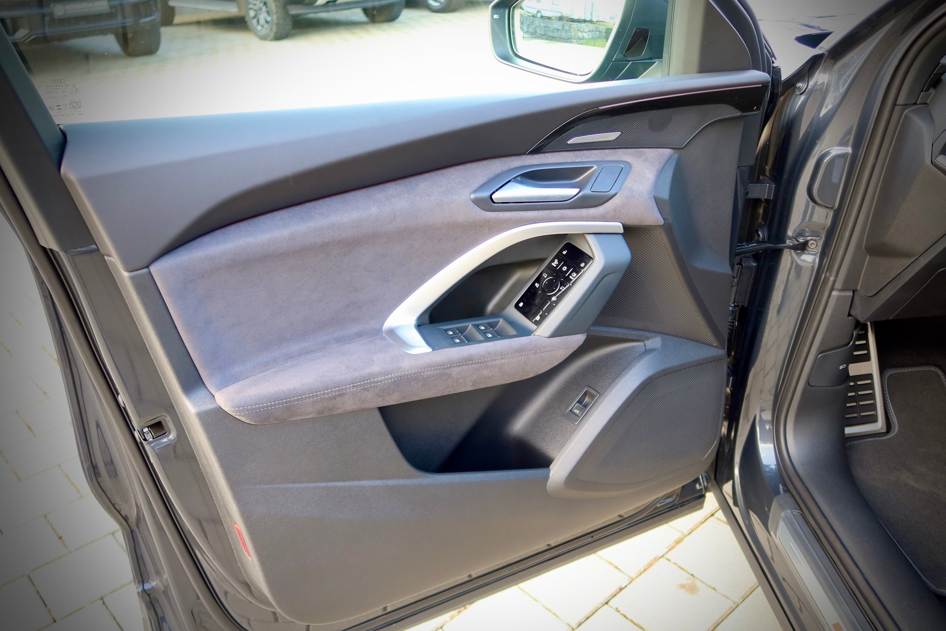 Audi Q5 2.0 TDI quattro#2x S-LINE#LUFT#TECH-PACK#PANO – Bild 9