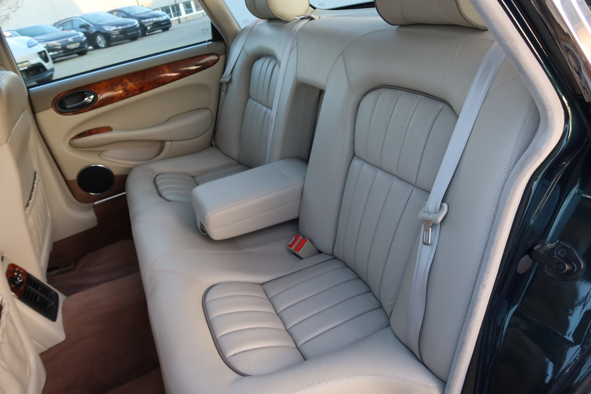 Jaguar XJ 4.0 Sovereign# SEHR GEPFLEGT# – Bild 21