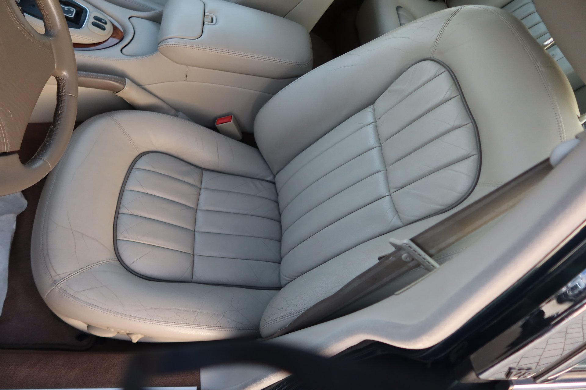 Jaguar XJ 4.0 Sovereign# SEHR GEPFLEGT# – Bild 27