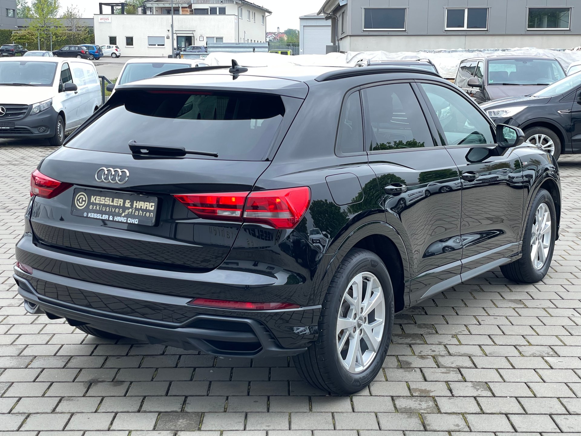 Audi Q3 35 TDI S line/StandH/ LED/Virtual/AHK/TOP – Bild 6