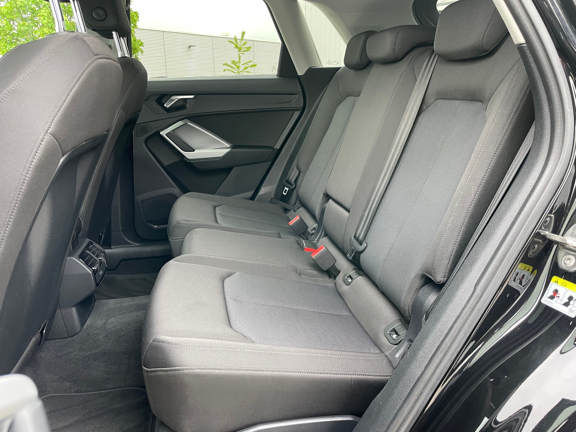 Audi Q3 35 TDI S line/StandH/ LED/Virtual/AHK/TOP – Bild 28