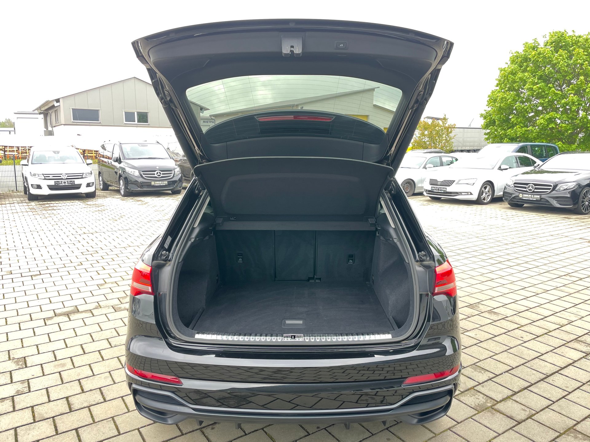 Audi Q3 35 TDI S line/StandH/ LED/Virtual/AHK/TOP – Bild 8