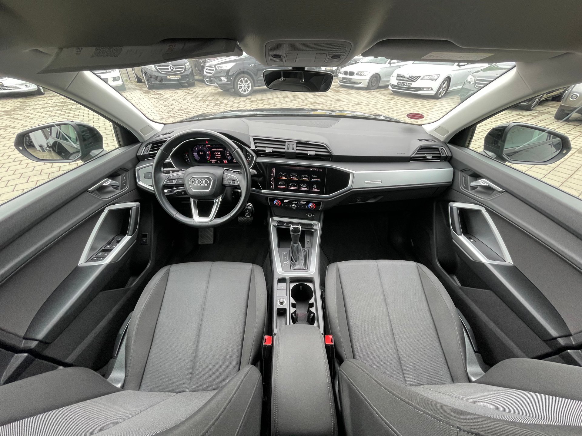 Audi Q3 35 TDI S line/StandH/ LED/Virtual/AHK/TOP – Bild 15