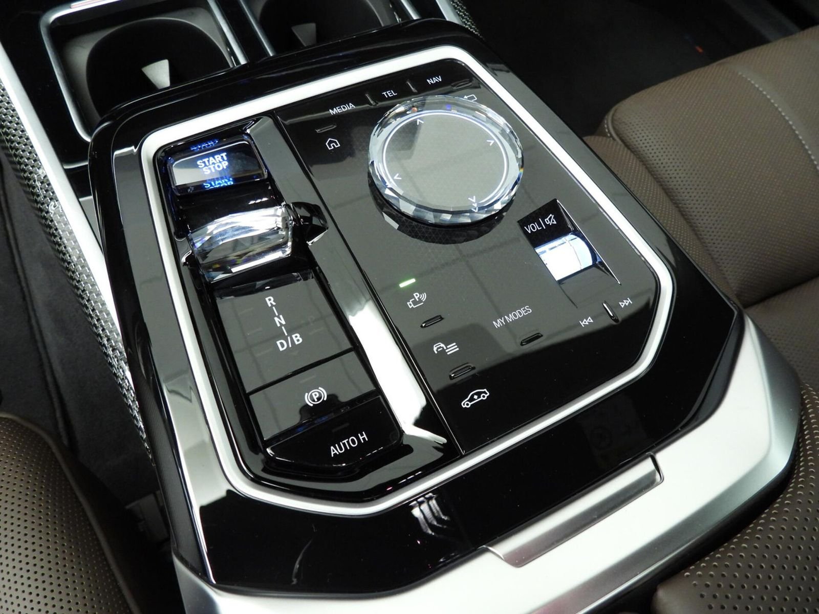 BMW i7 M70 xDrive | M-Sportpakket | Kristalkoplampen – Bild 14