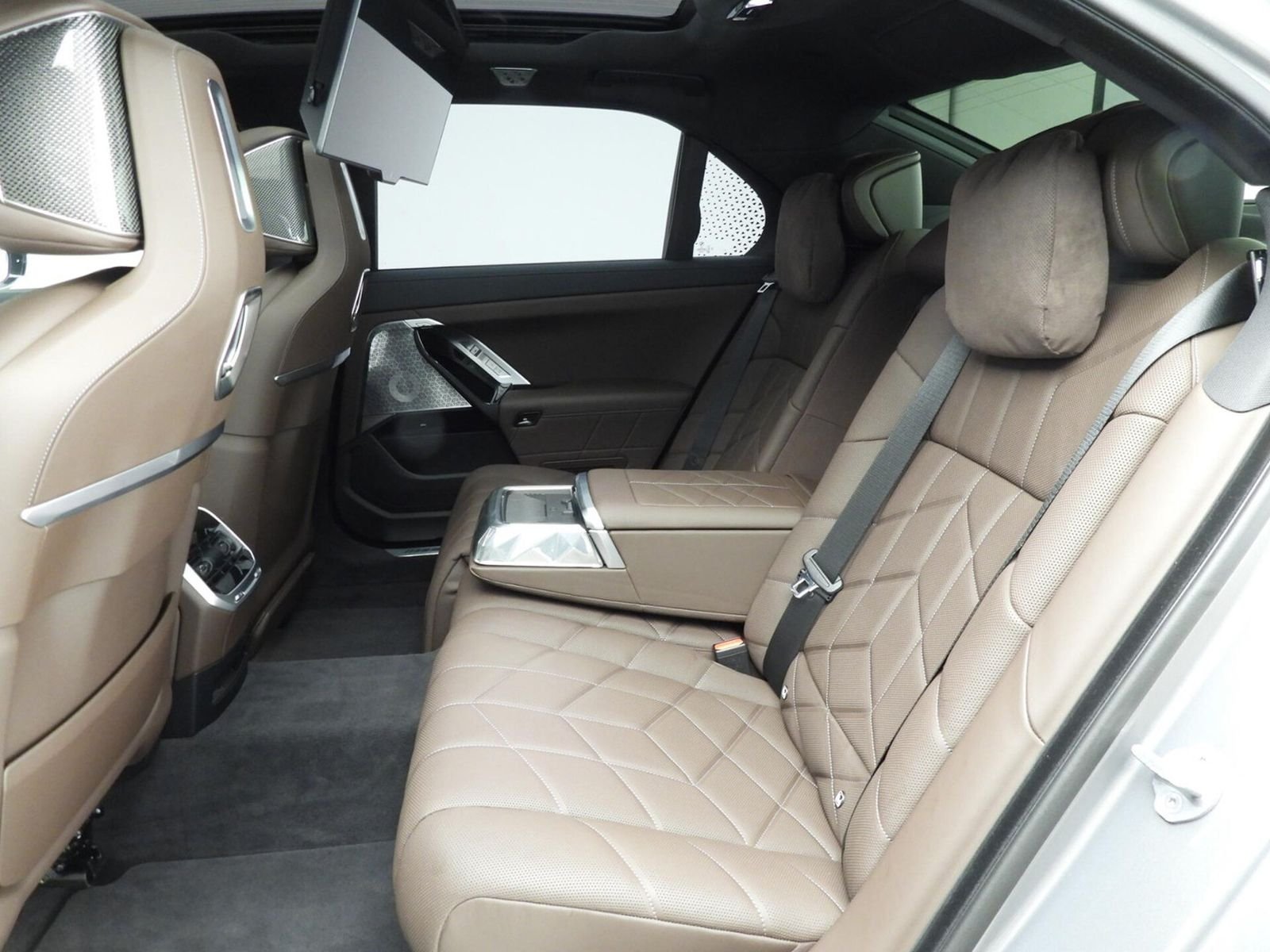 BMW i7 M70 xDrive | M-Sportpakket | Kristalkoplampen – Bild 5