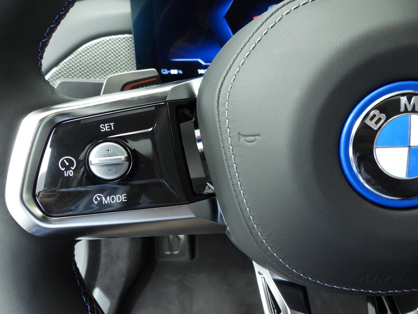 BMW i7 M70 xDrive | M-Sportpakket | Kristalkoplampen – Bild 9