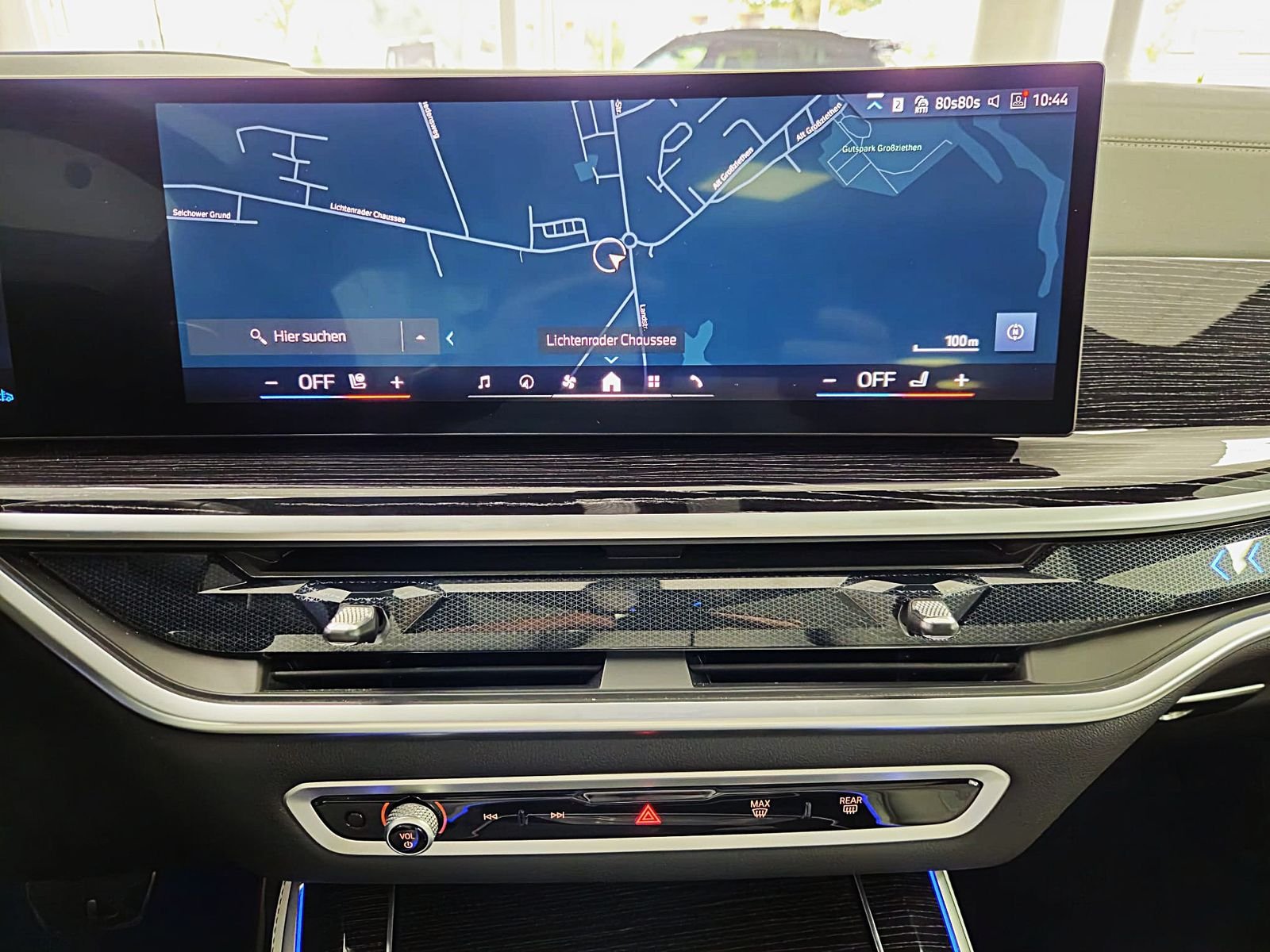 BMW X5 xD40i M Sport*PANO*SOFT*STHZG*7-SITZ*AHK*360° – Bild 25