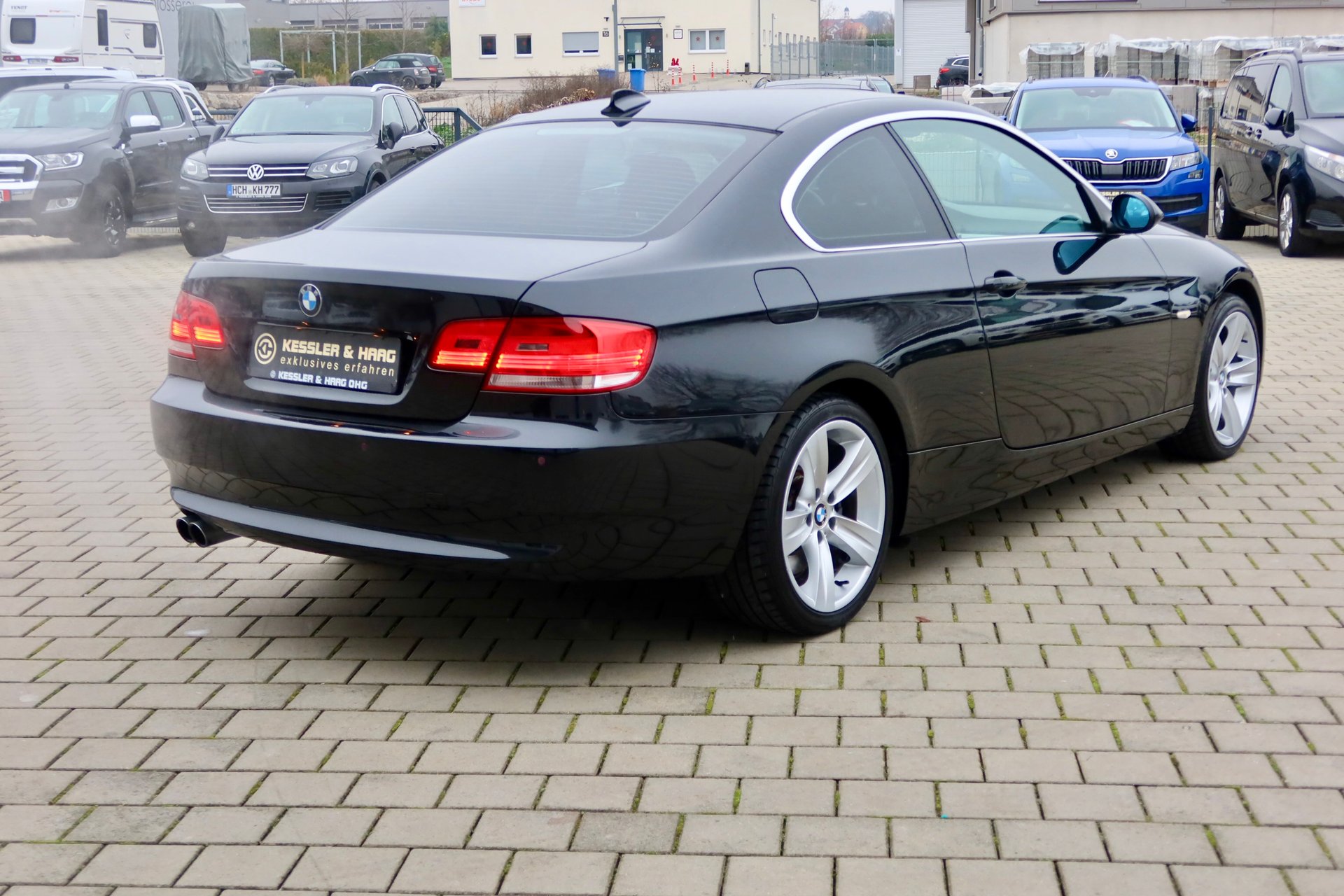BMW 330i xDrive#SPORT#TEMP#XENON#PROFES#8xALU# – Bild 6