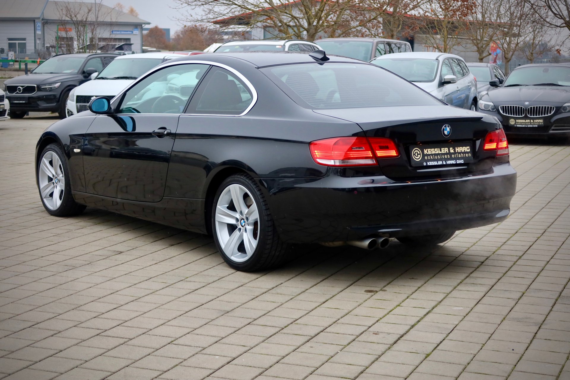 BMW 330i xDrive#SPORT#TEMP#XENON#PROFES#8xALU# – Bild 8