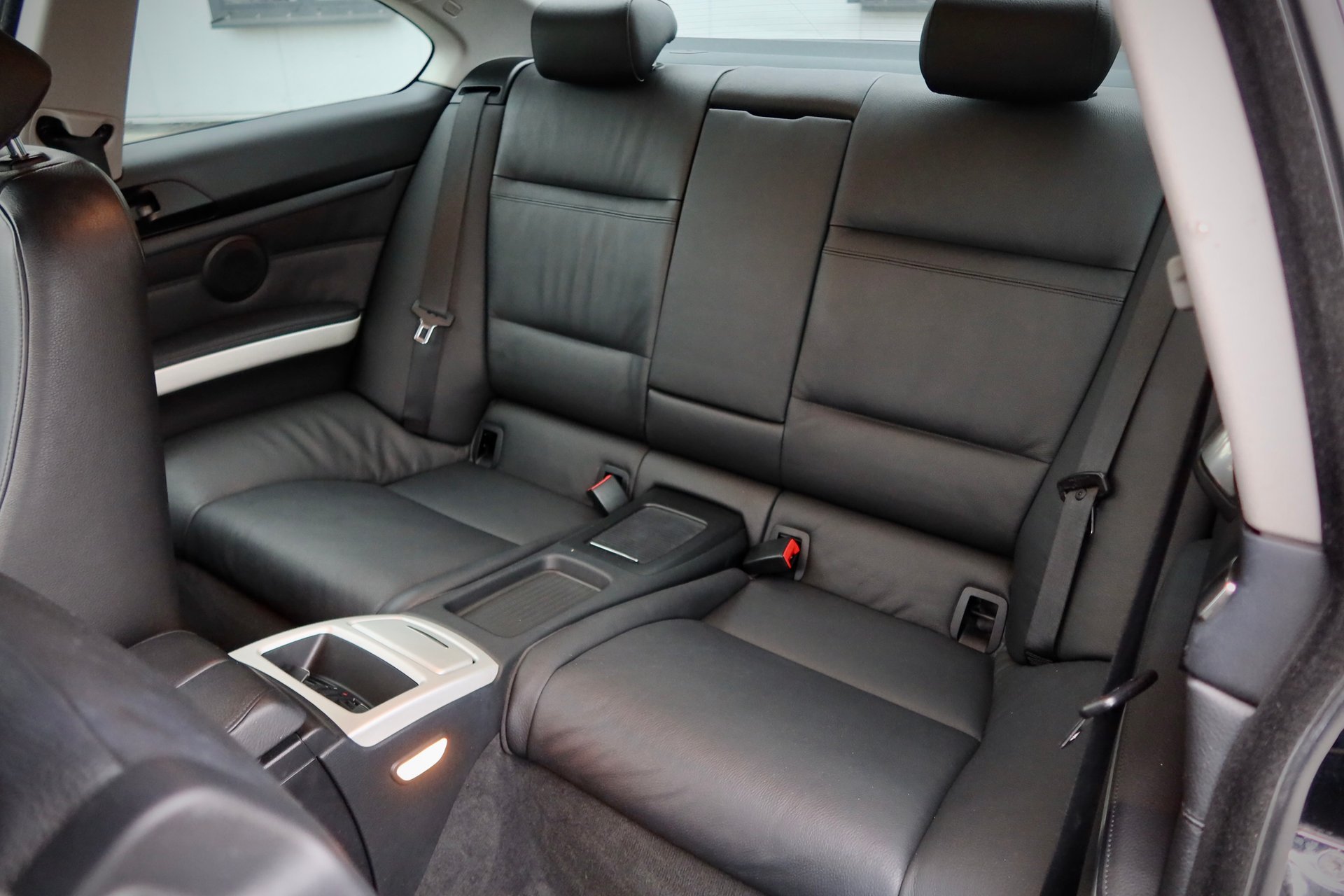 BMW 330i xDrive#SPORT#TEMP#XENON#PROFES#8xALU# – Bild 17