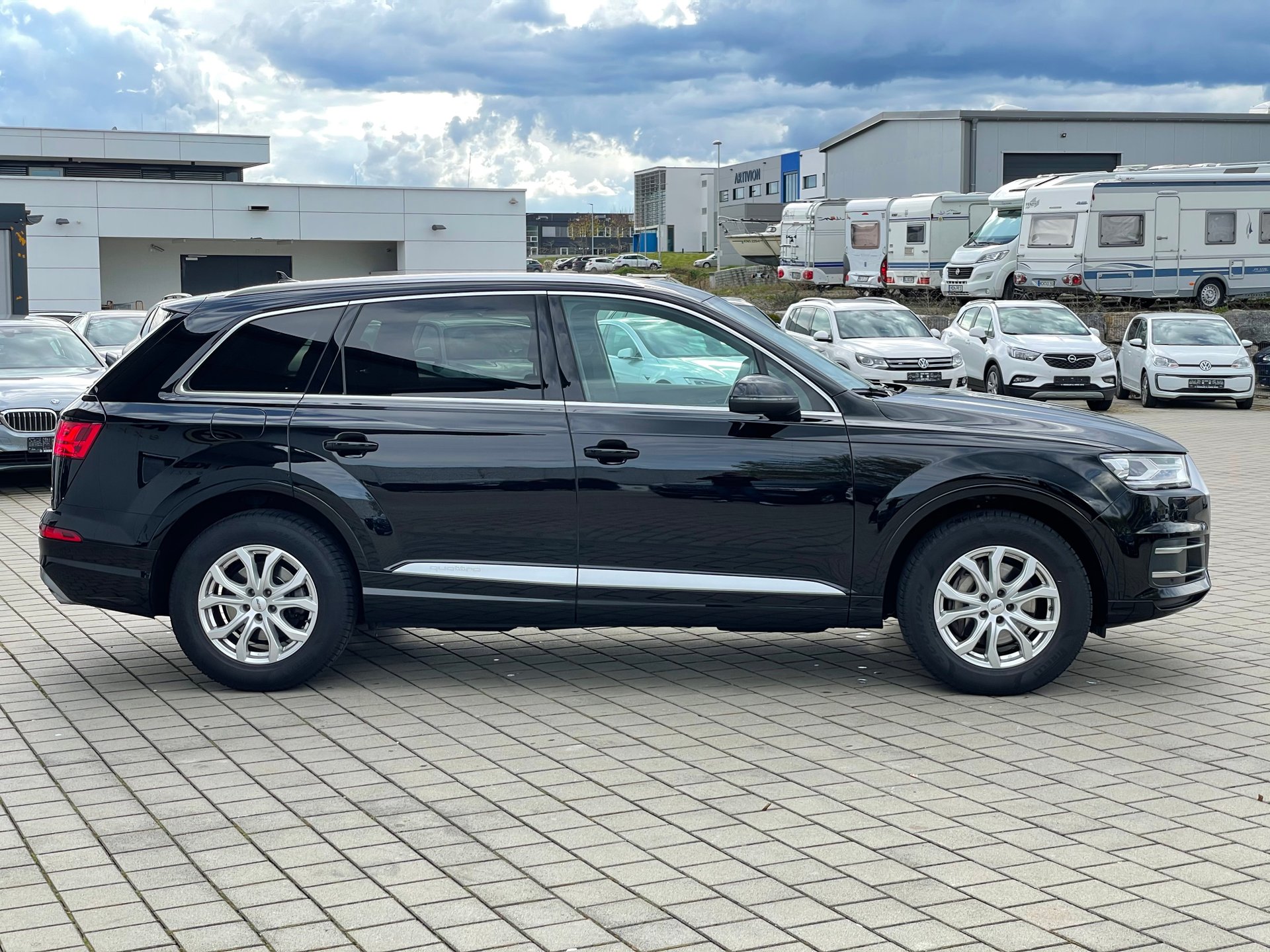 Audi Q7 3.0 TDI 4x4 ultra Xenon/Kamera/8Fach/1Hand – Bild 5