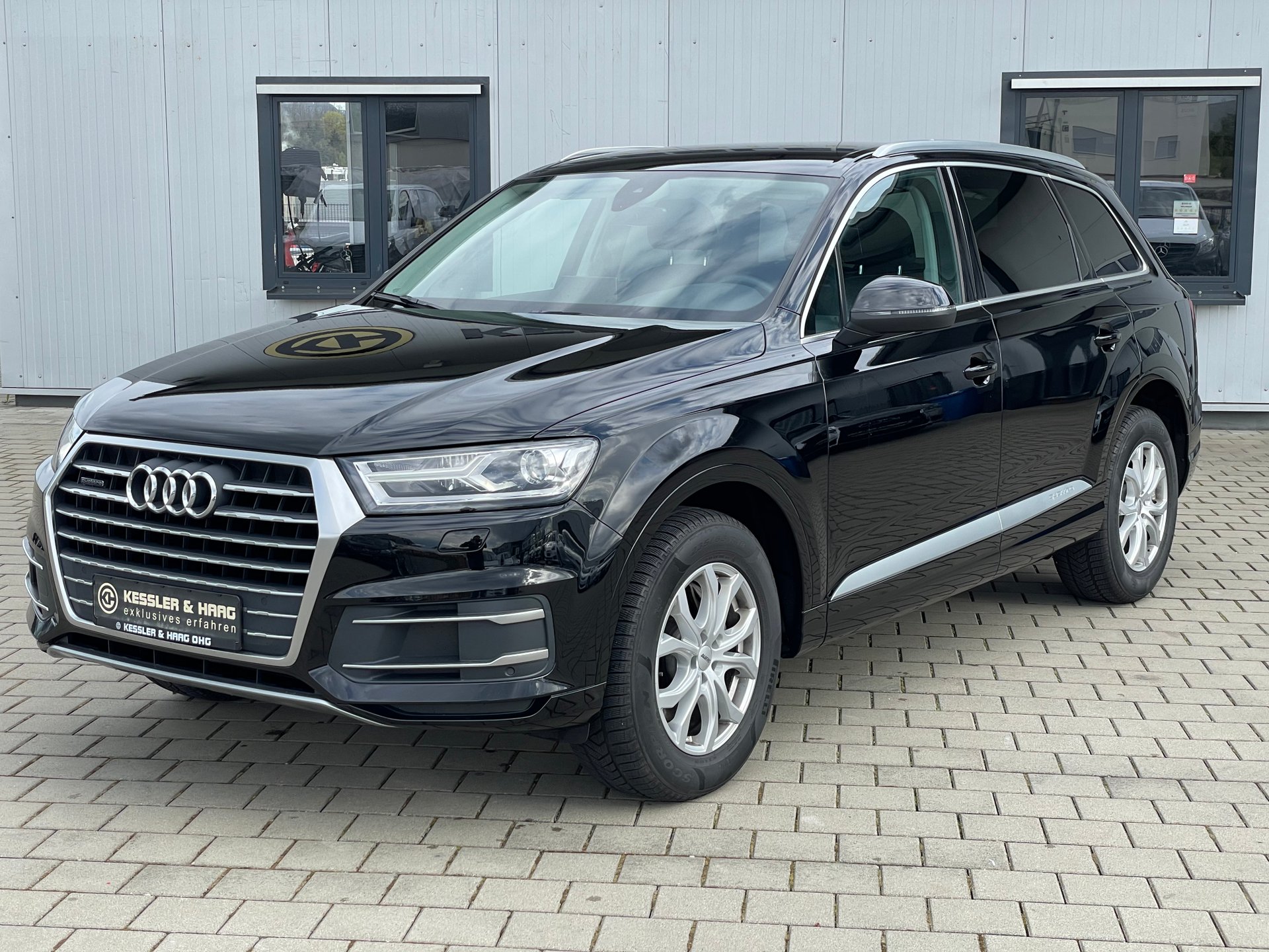 Audi Q7 3.0 TDI 4x4 ultra Xenon/Kamera/8Fach/1Hand – Bild 2