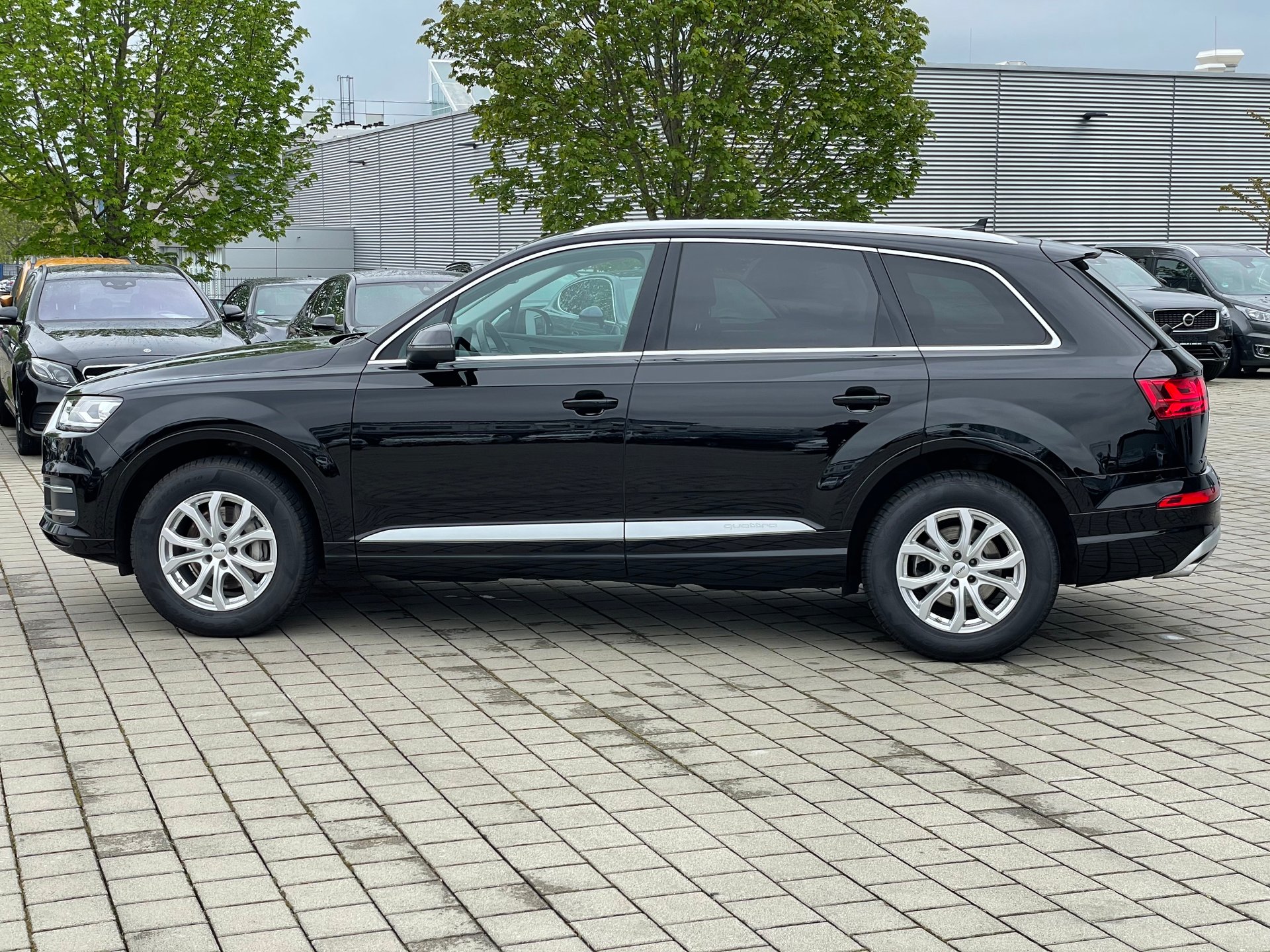 Audi Q7 3.0 TDI 4x4 ultra Xenon/Kamera/8Fach/1Hand – Bild 11