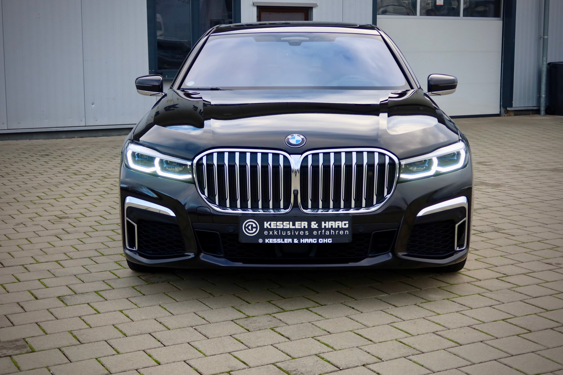 BMW 750 L ixDrive#M-Sport#B&W#AHK#DrivingAssistantPROF#STDHZ# M-Sport#B&W#AHK#DrivingAssistantPROF#STDHZ# – Bild 3