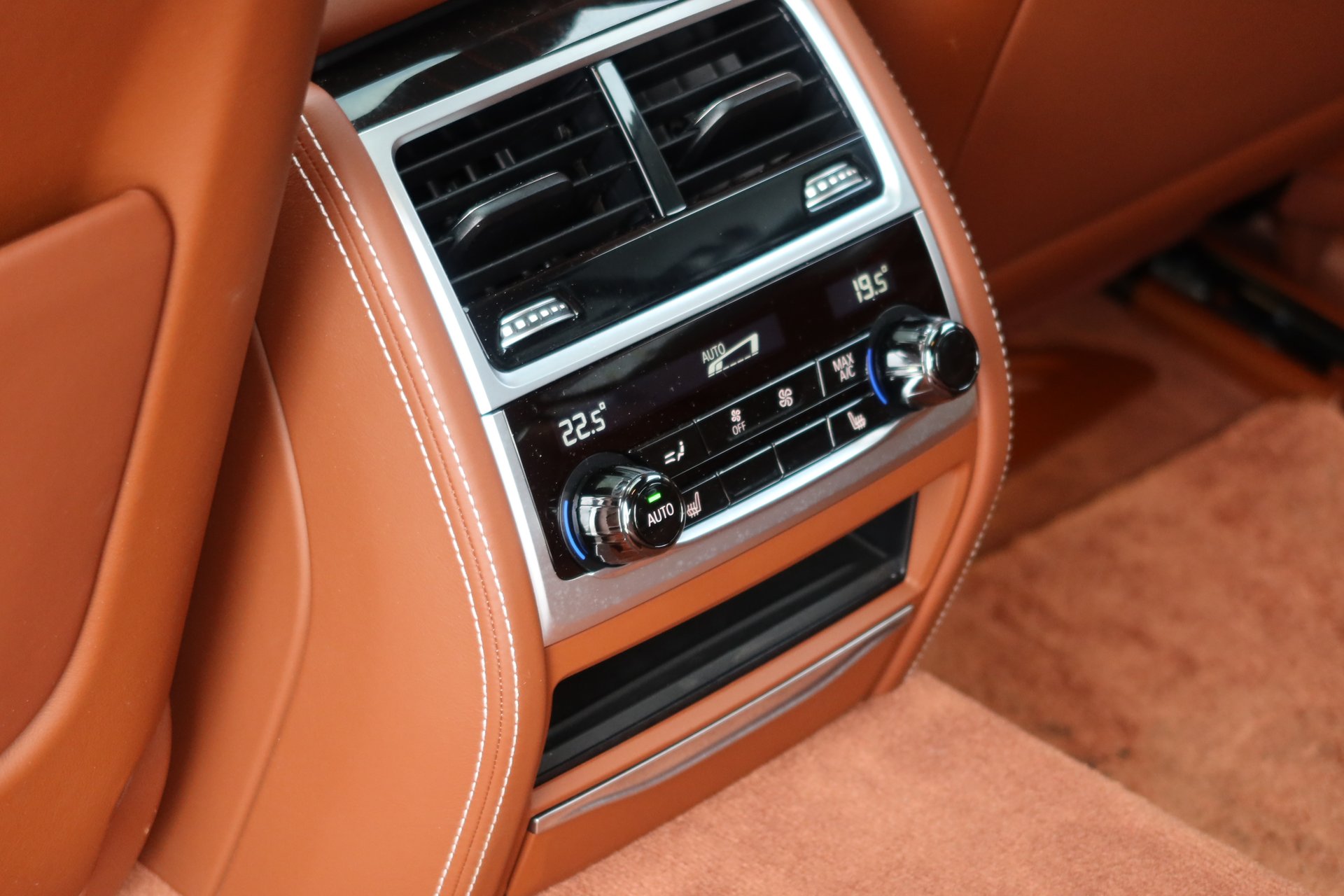 BMW 750 L ixDrive#M-Sport#B&W#AHK#DrivingAssistantPROF#STDHZ# M-Sport#B&W#AHK#DrivingAssistantPROF#STDHZ# – Bild 23