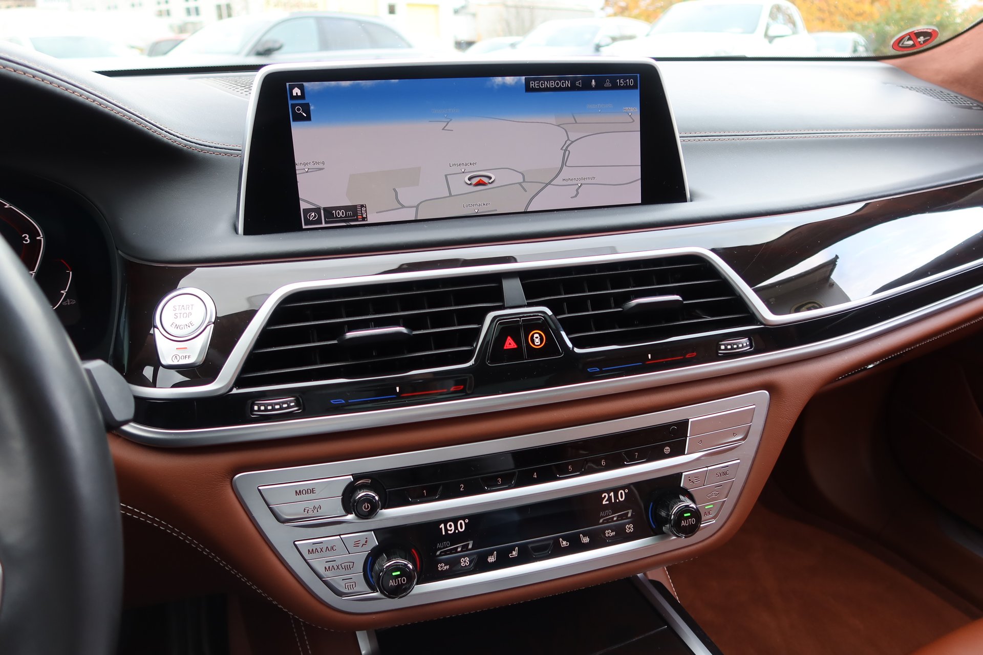 BMW 750 L ixDrive#M-Sport#B&W#AHK#DrivingAssistantPROF#STDHZ# M-Sport#B&W#AHK#DrivingAssistantPROF#STDHZ# – Bild 16