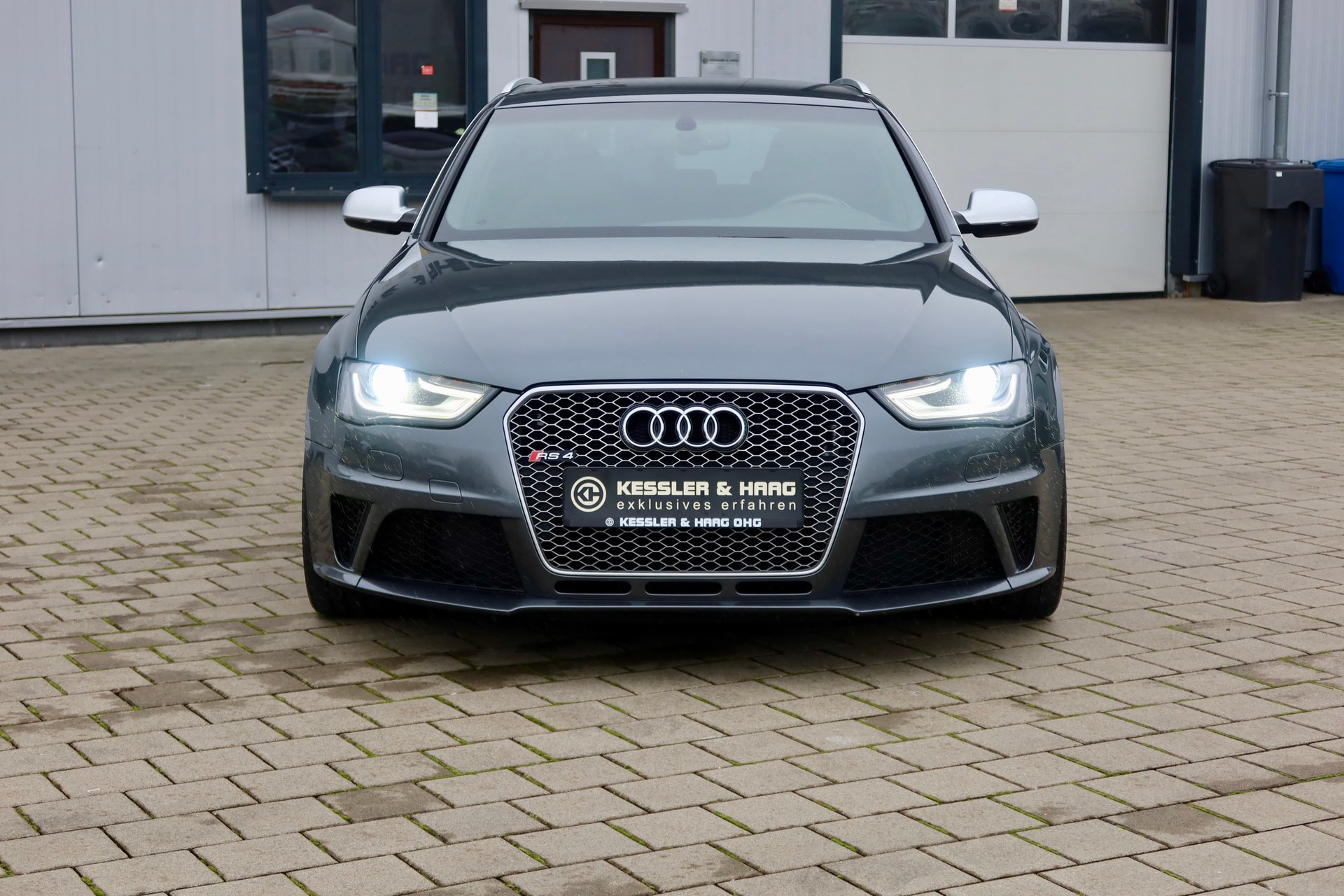 Audi RS4 S tronic#quattro#1HAND#AUDI SCHECKHEFT### – Bild 3