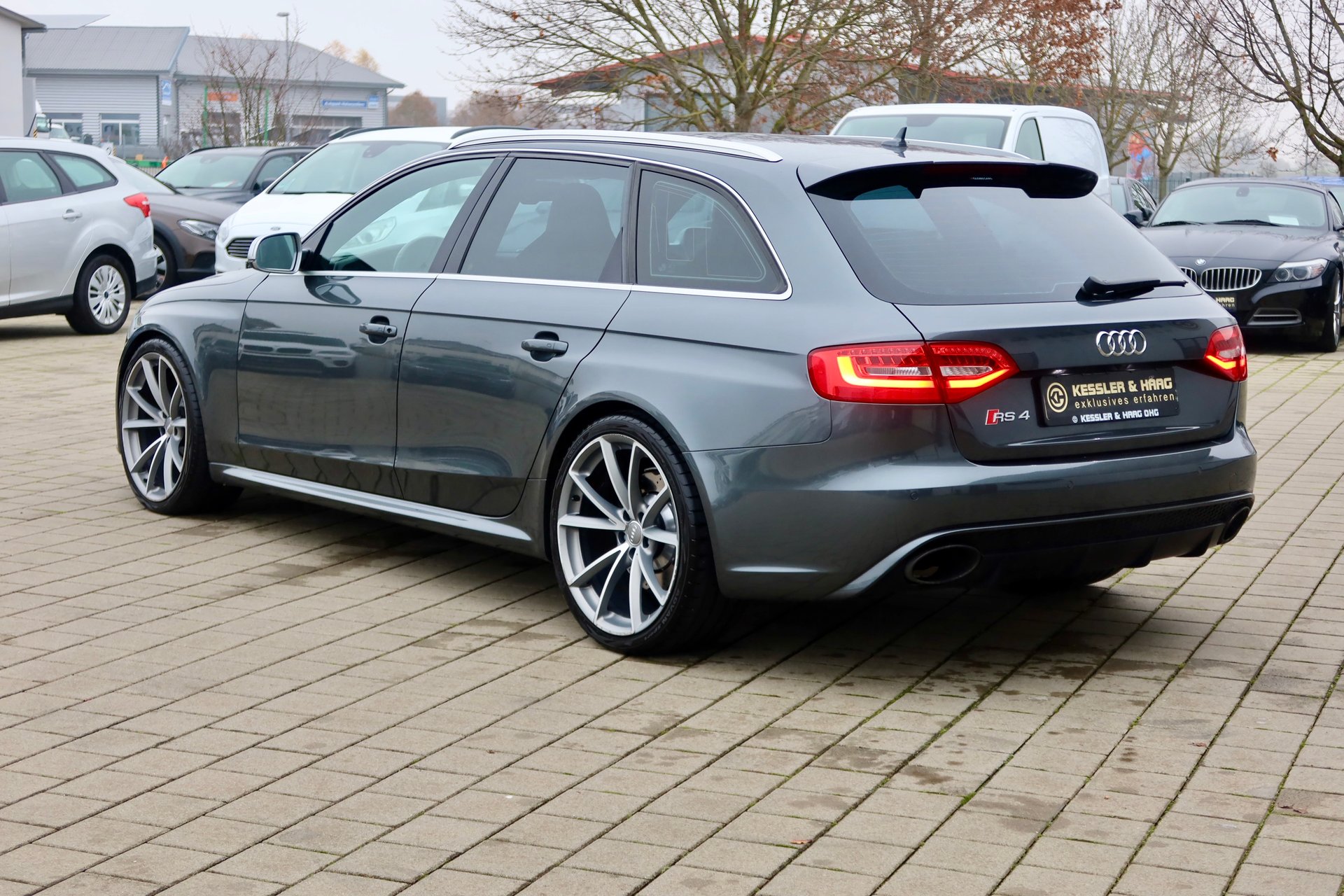 Audi RS4 S tronic#quattro#1HAND#AUDI SCHECKHEFT### – Bild 6