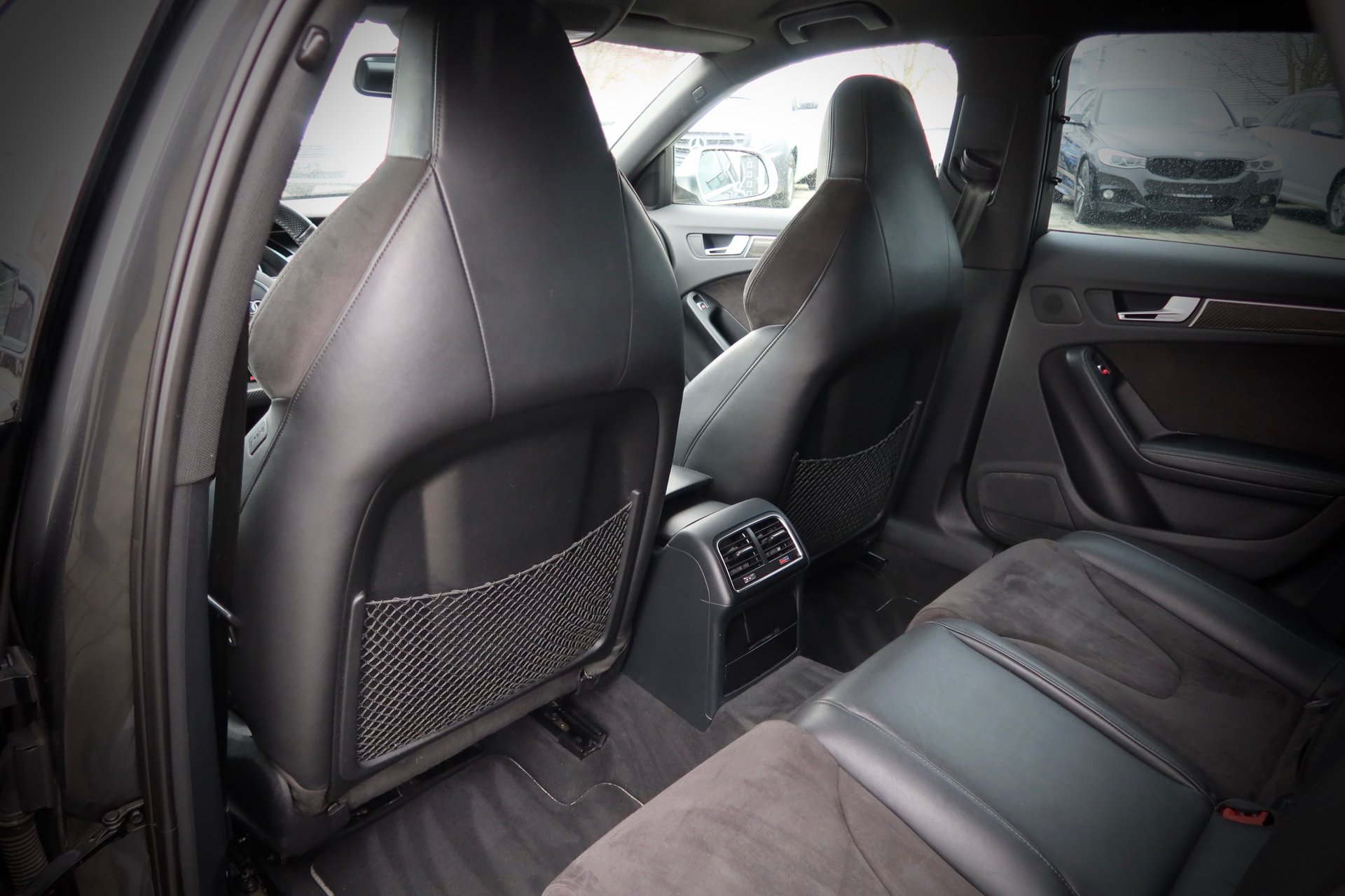 Audi RS4 S tronic#quattro#1HAND#AUDI SCHECKHEFT### – Bild 23