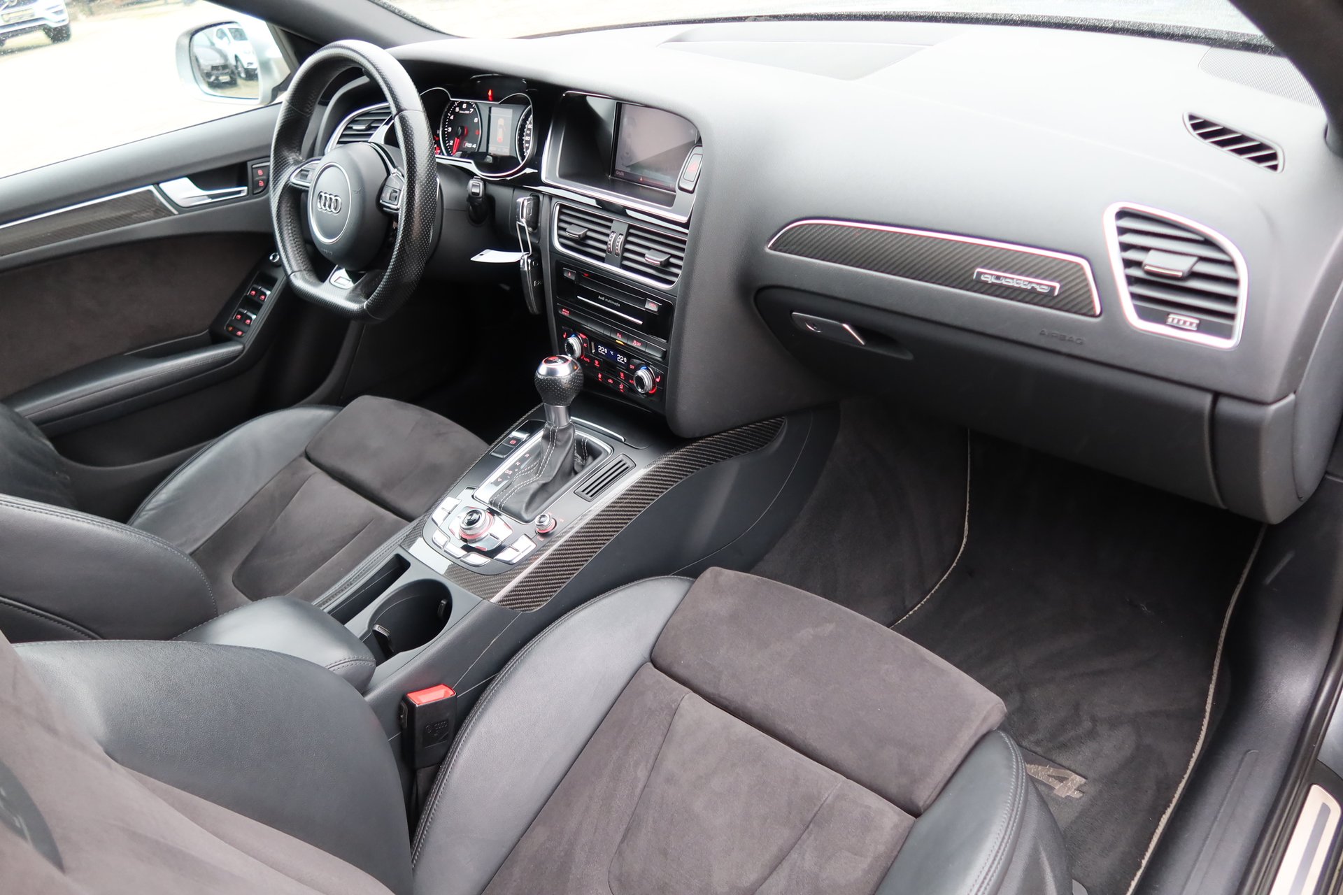 Audi RS4 S tronic#quattro#1HAND#AUDI SCHECKHEFT### – Bild 11