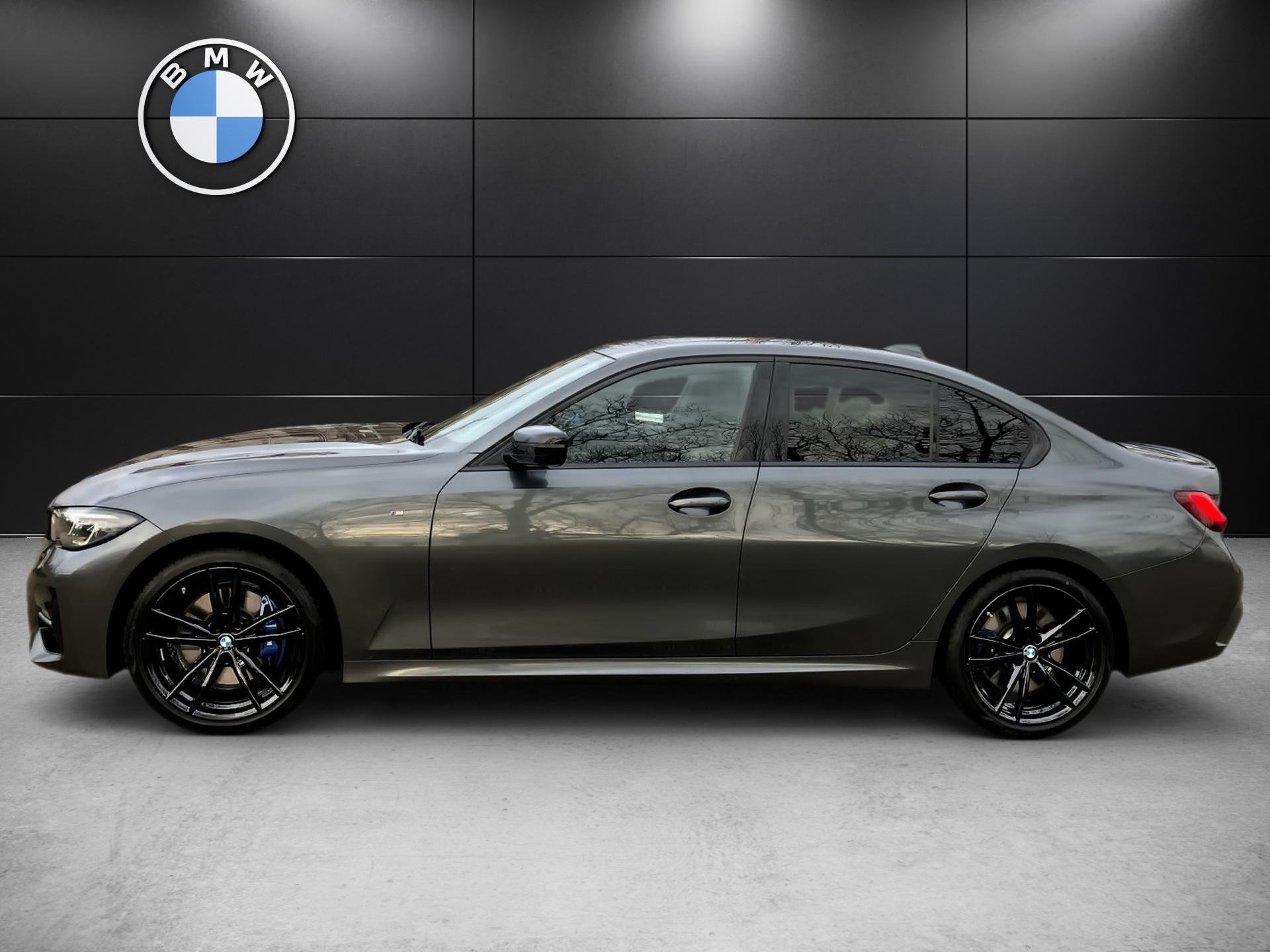 BMW 330 i xDrive M Sport