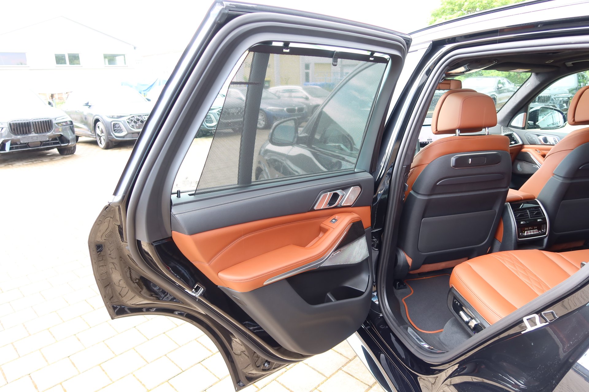 BMW X5 40i xDrive M-Sport #7 SITZE#LUFT#SKY-LOUNGE#B&W# – Bild 19