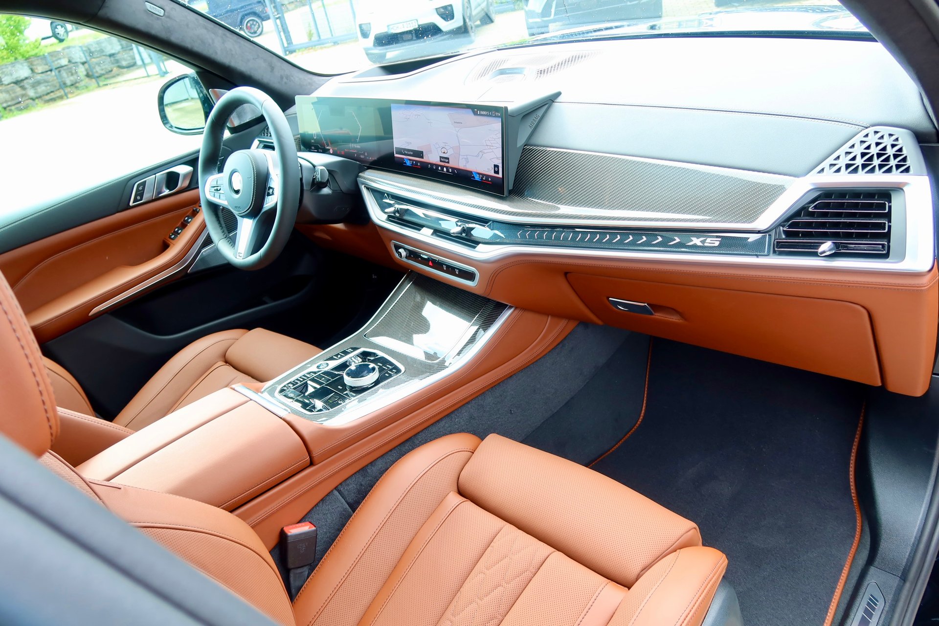 BMW X5 40i xDrive M-Sport #7 SITZE#LUFT#SKY-LOUNGE#B&W# – Bild 13