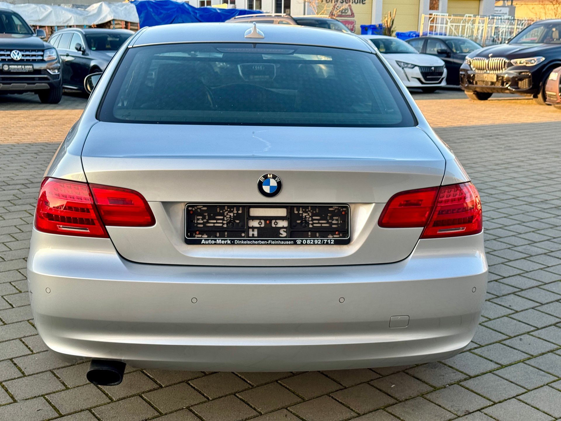 BMW 320i Harman-Kardon/Xenon/Navi/ – Bild 7